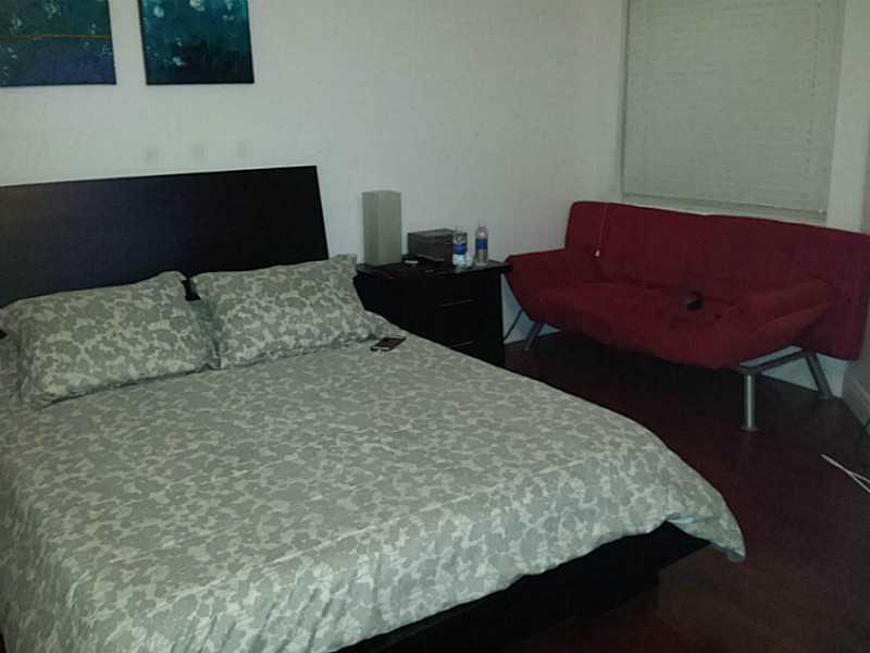 COUNTRY ISLES PHASE II 12 - Residential Lease