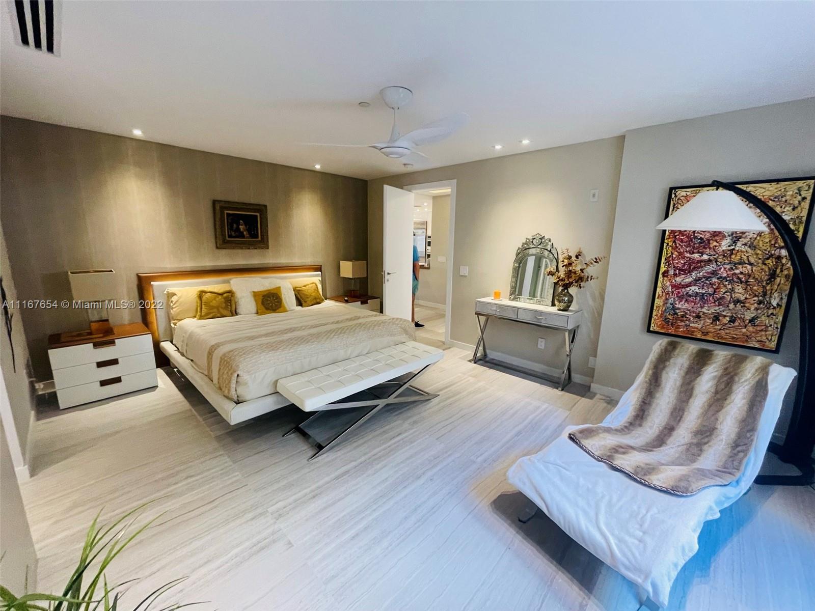 BAYSIDE VILLAGE EAST - Residential
