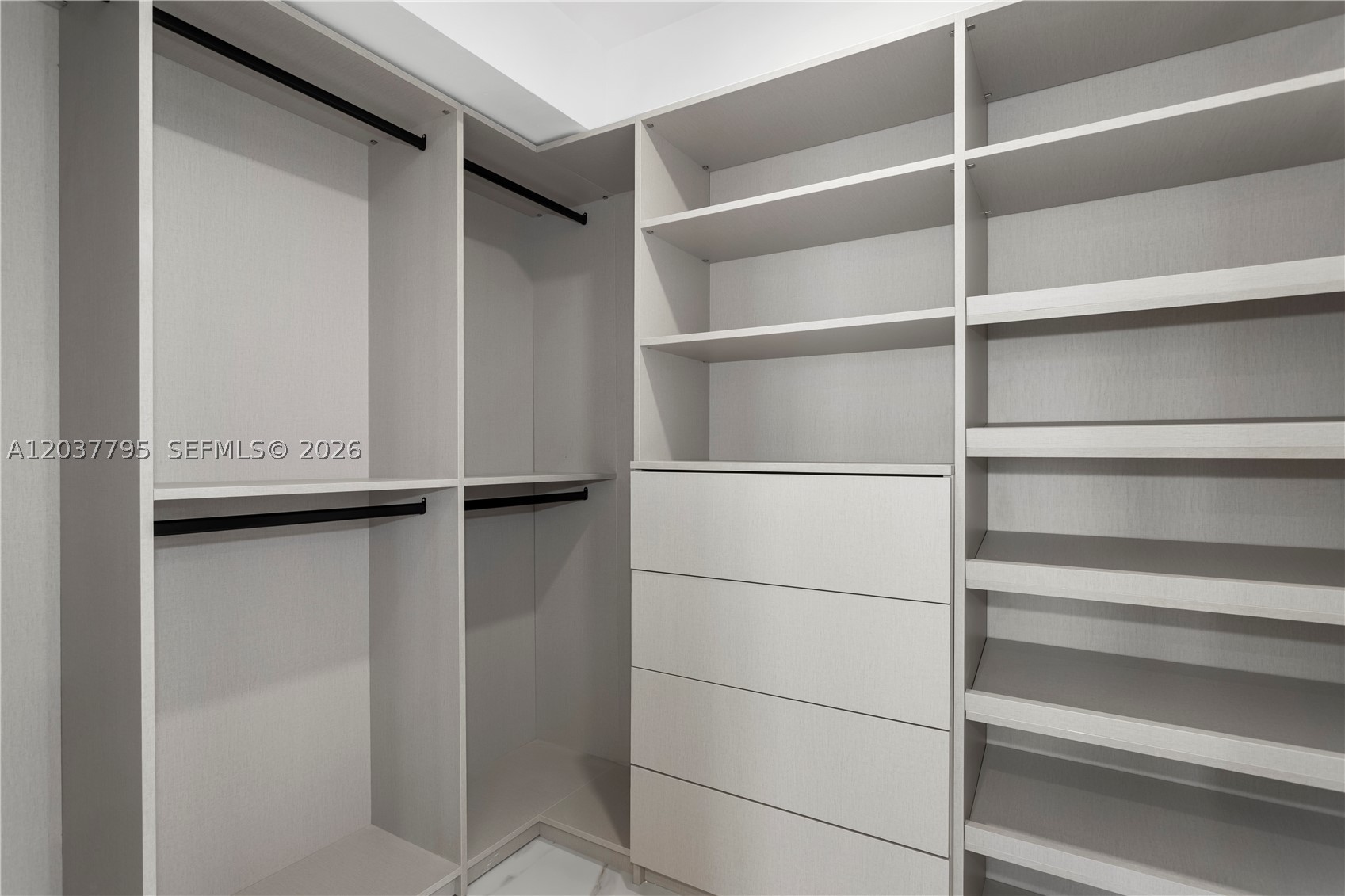 MYSTIC POINTE CONDO NO TW - Residential Lease
