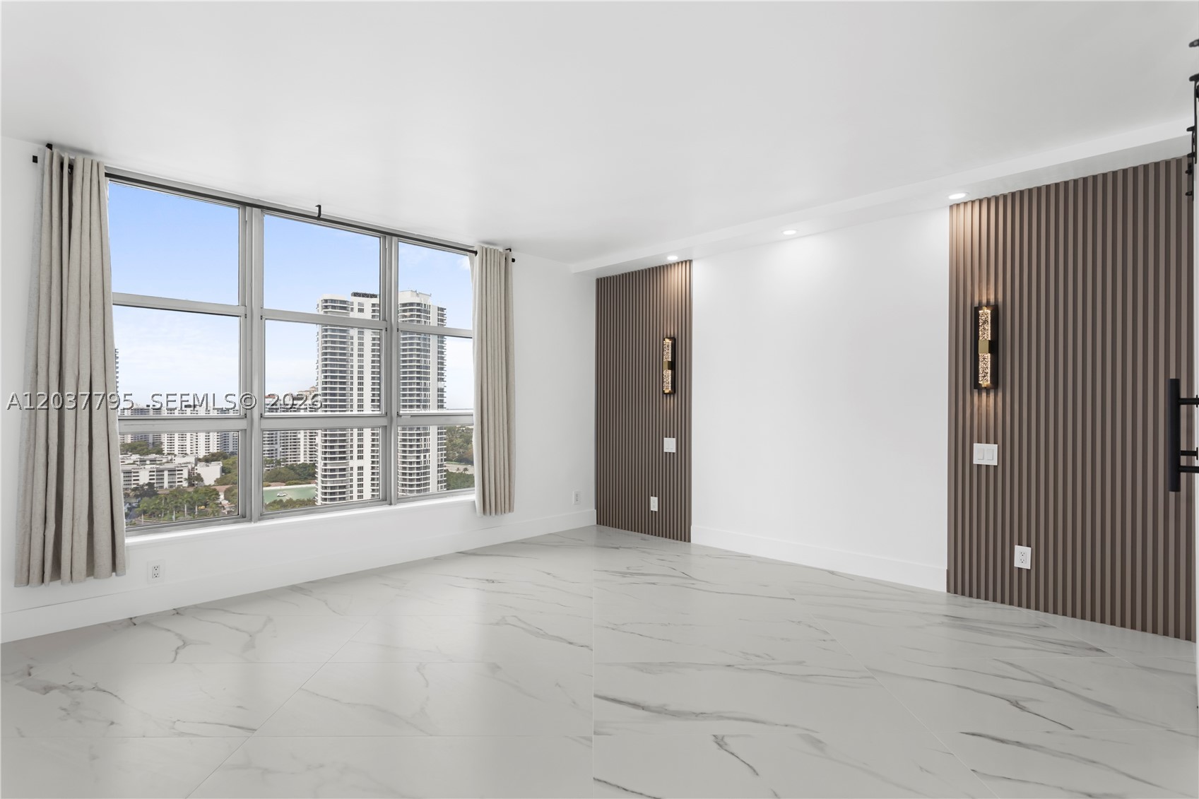MYSTIC POINTE CONDO NO TW - Residential Lease
