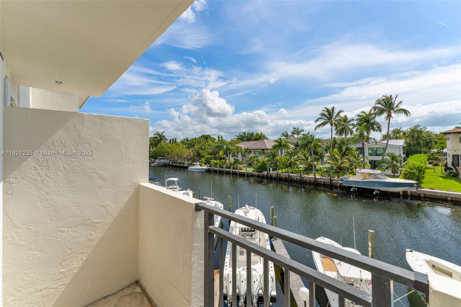 GABLES HARBOUR CONDO APTS - Residential