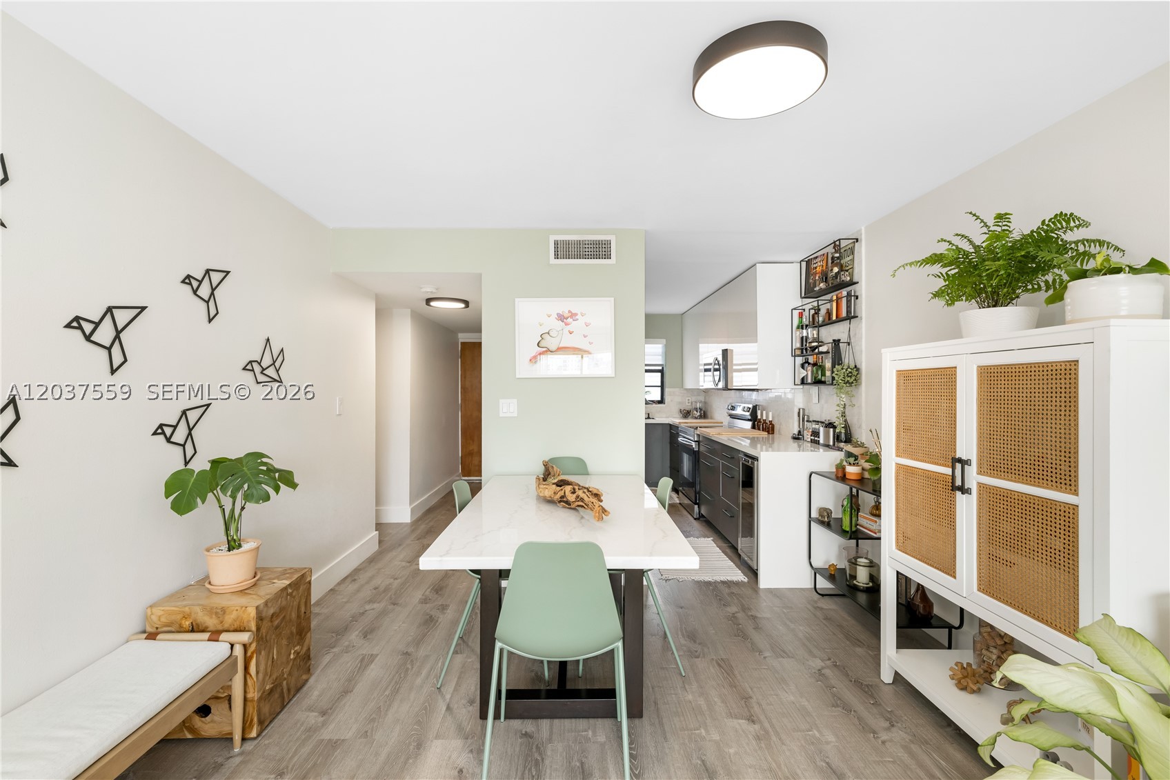 LINCOLN WEST GARDENS COND - Residential Lease