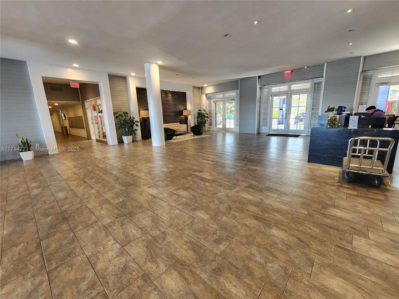 SOUTH BAY CLUB CONDO - Residential