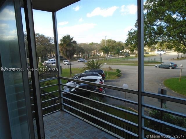 TOWN SQUARE CONDO - Residential Lease