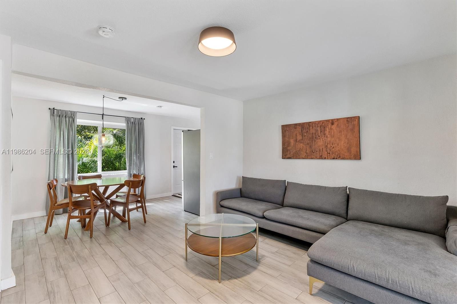 LA PALOMA - Residential