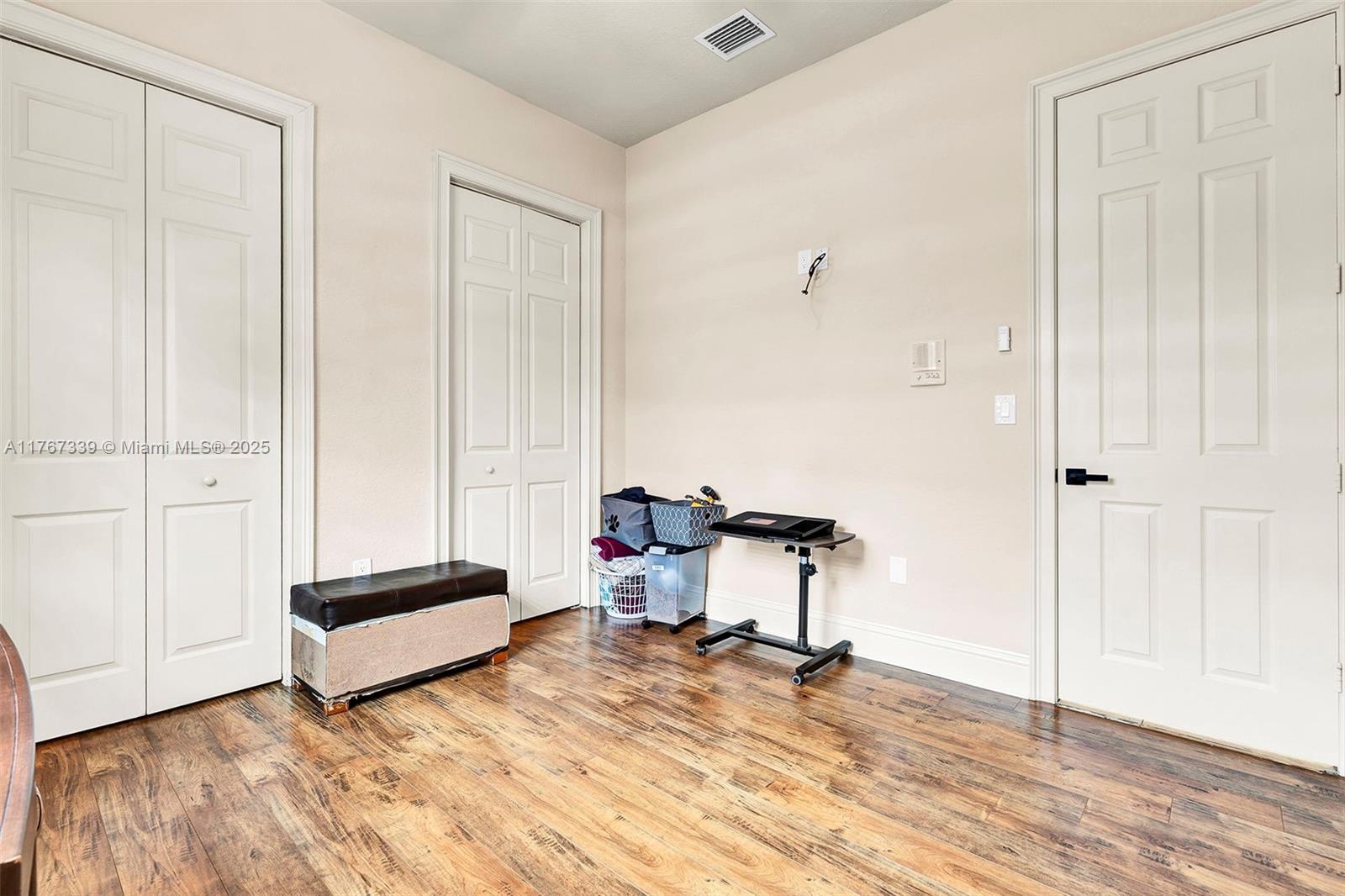 EMERALD GREENS SUB - Residential