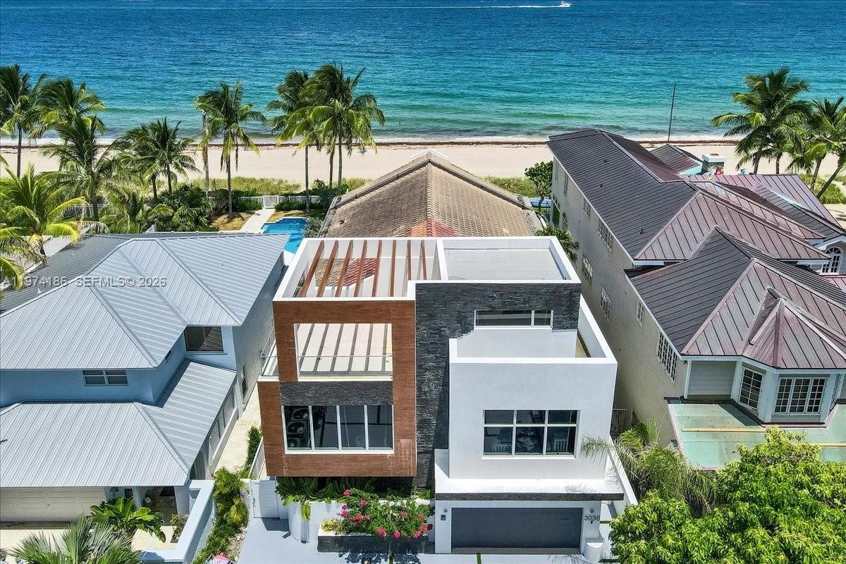 LAUDERDALE BEACH - Residential