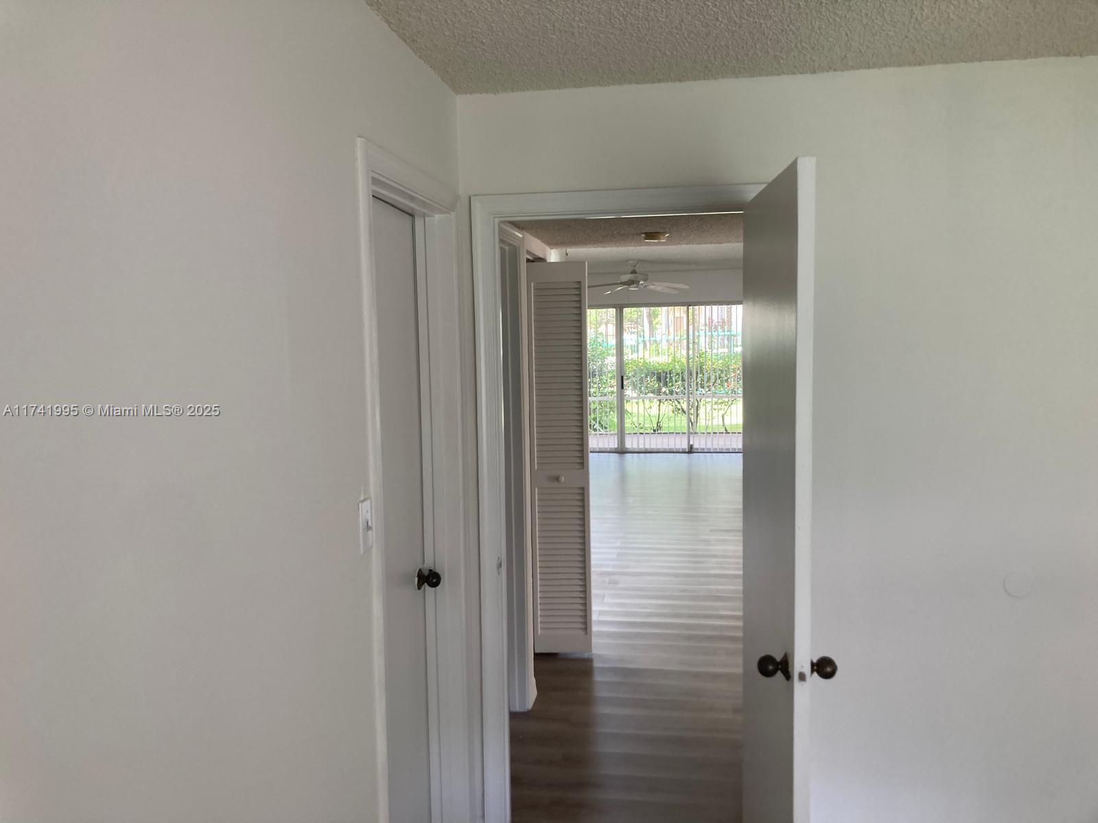 STERLING VILLAGES OF PALM - Residential Lease