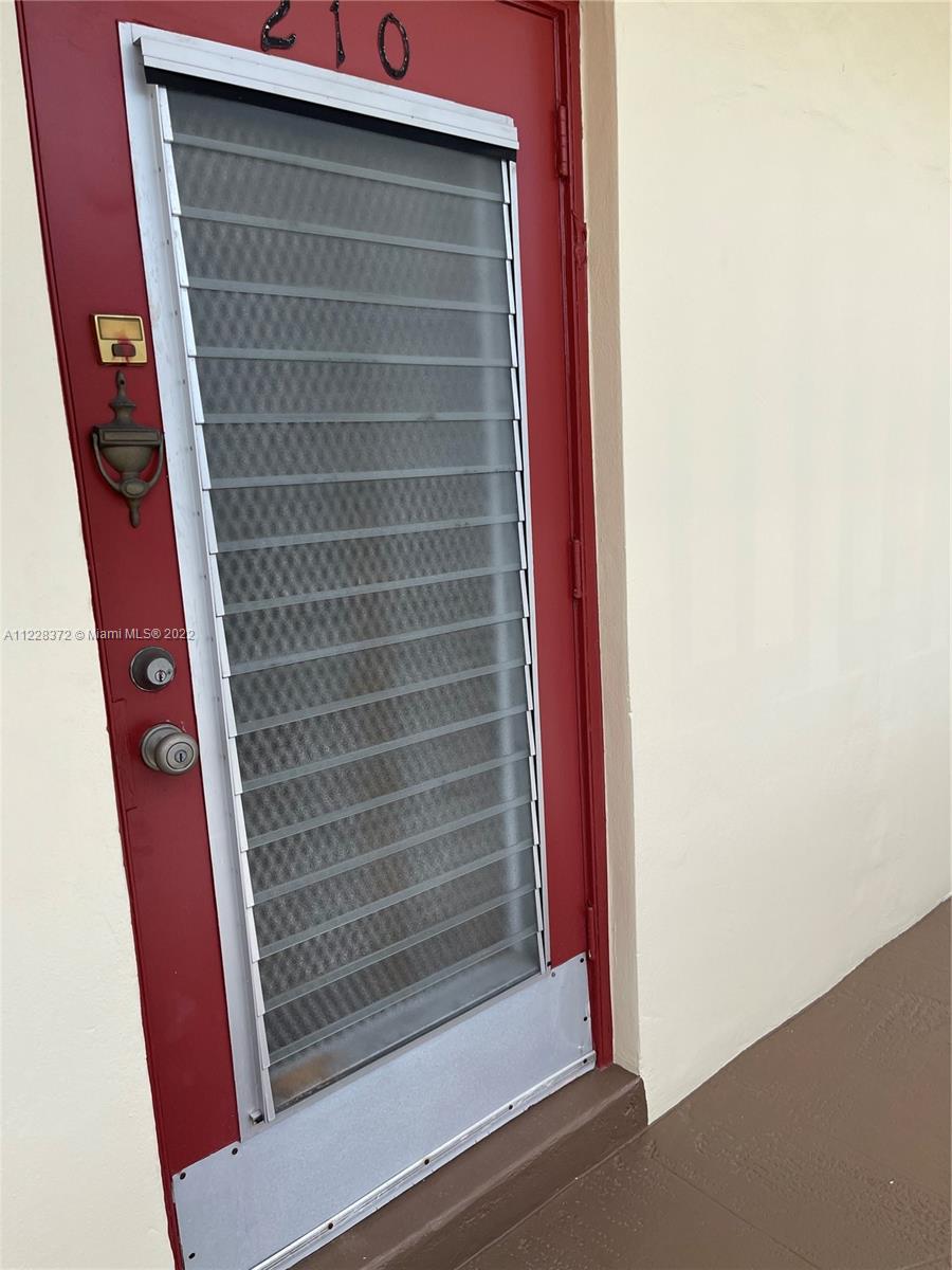 BRADLEY HALL CONDO - Residential