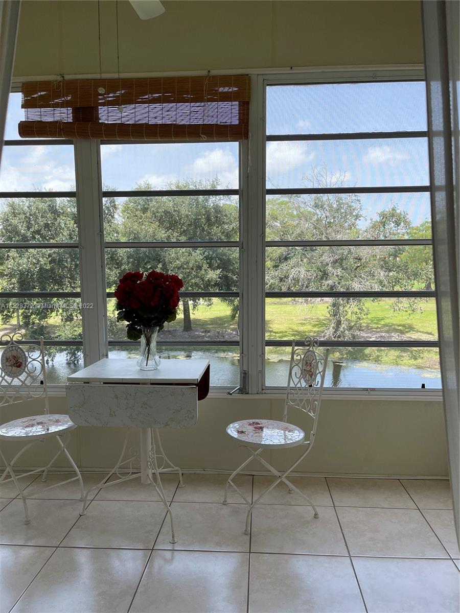 BRADLEY HALL CONDO - Residential