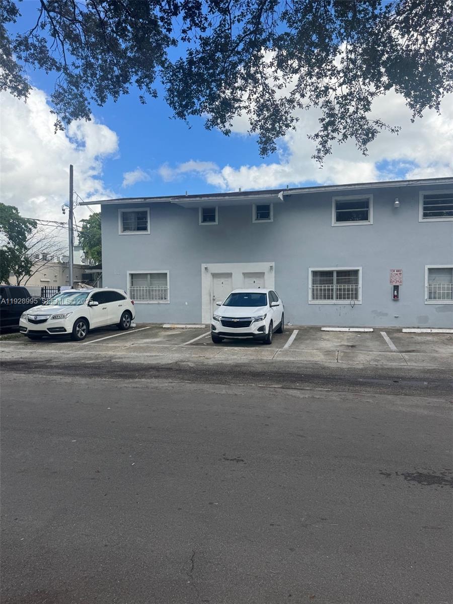 DAVIE BOULEVARD PARK - Residential Income