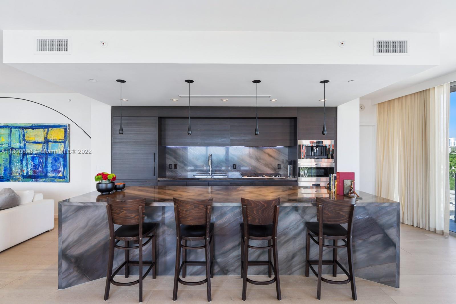 ONE OCEAN CONDO - Residential