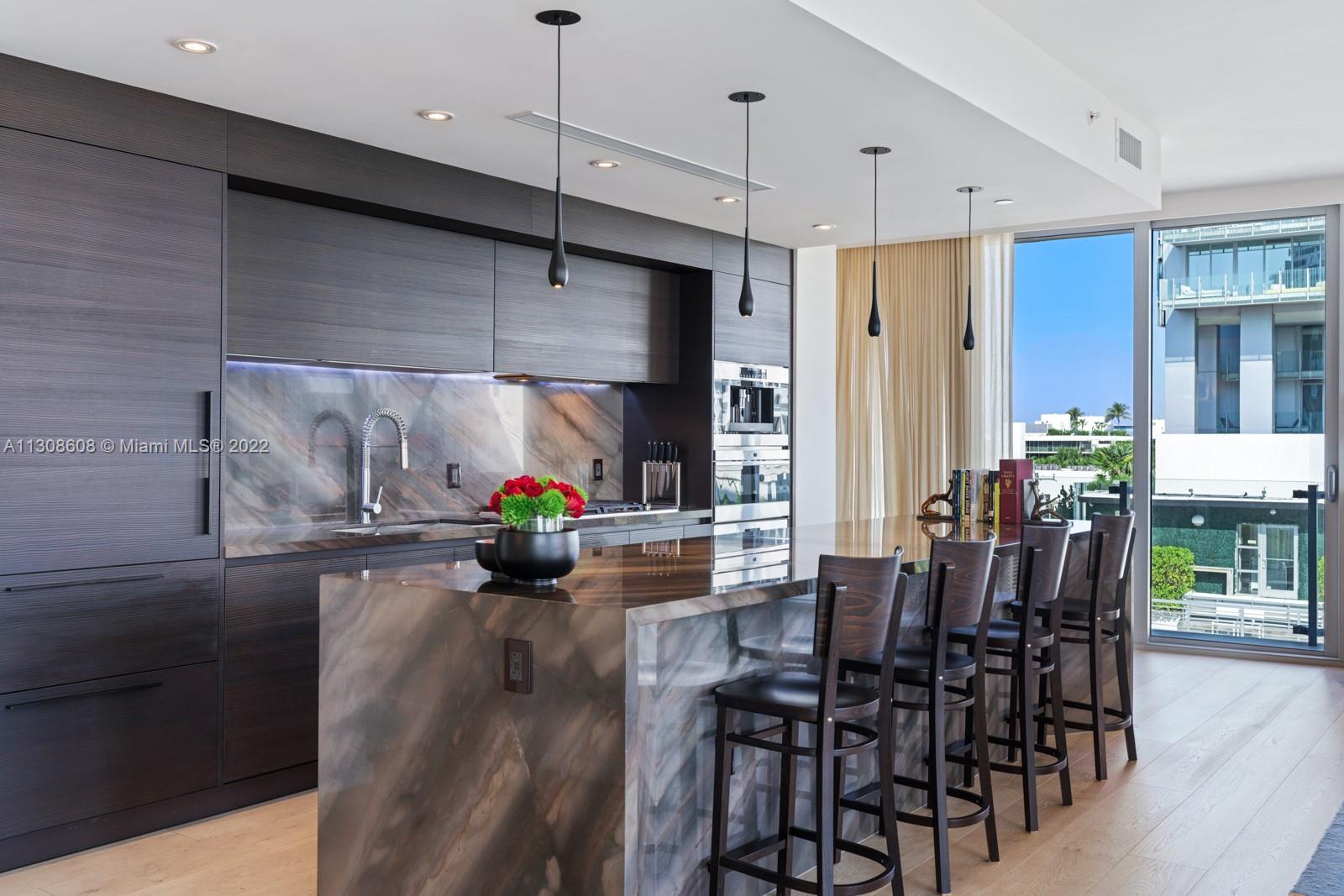 ONE OCEAN CONDO - Residential
