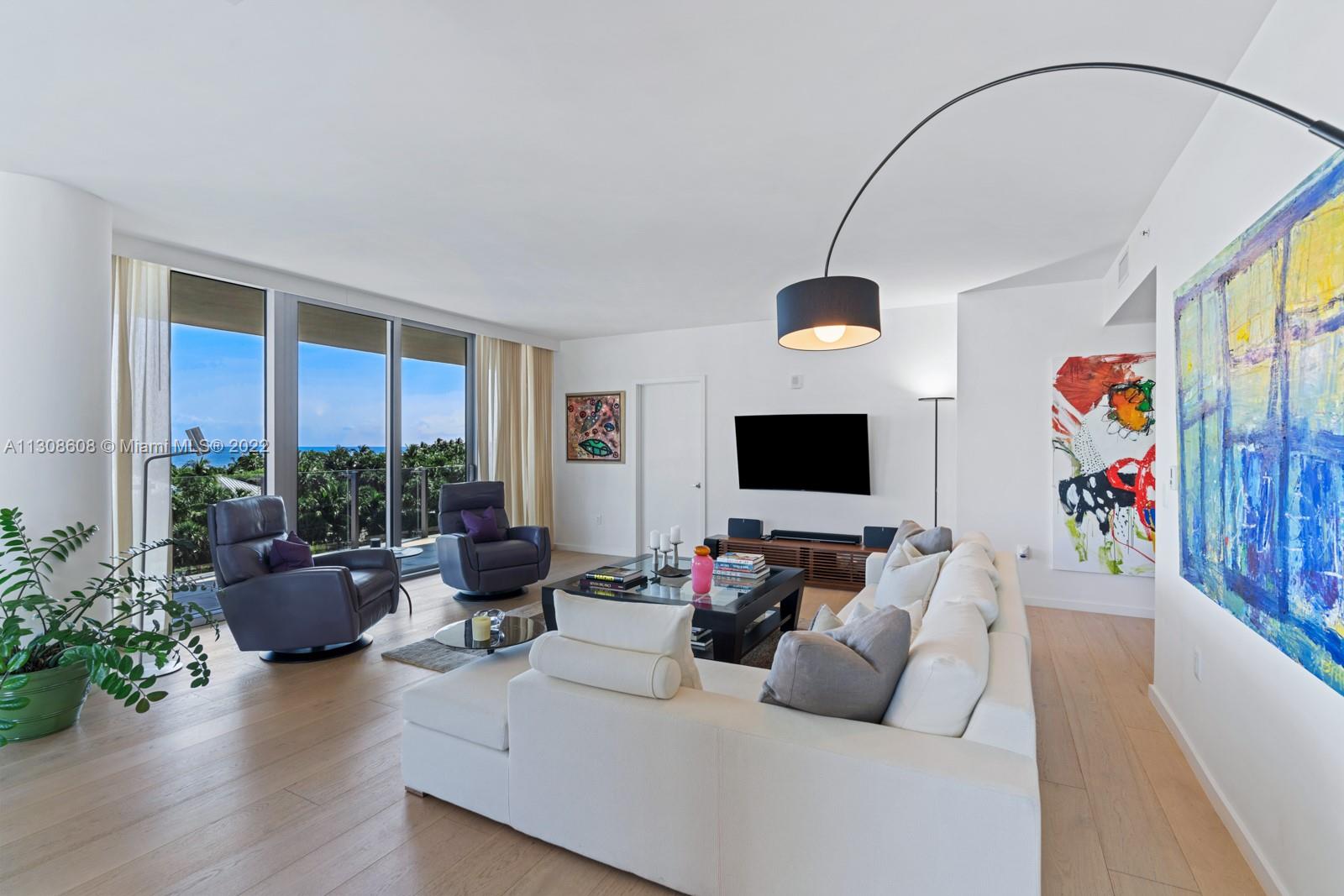 ONE OCEAN CONDO - Residential