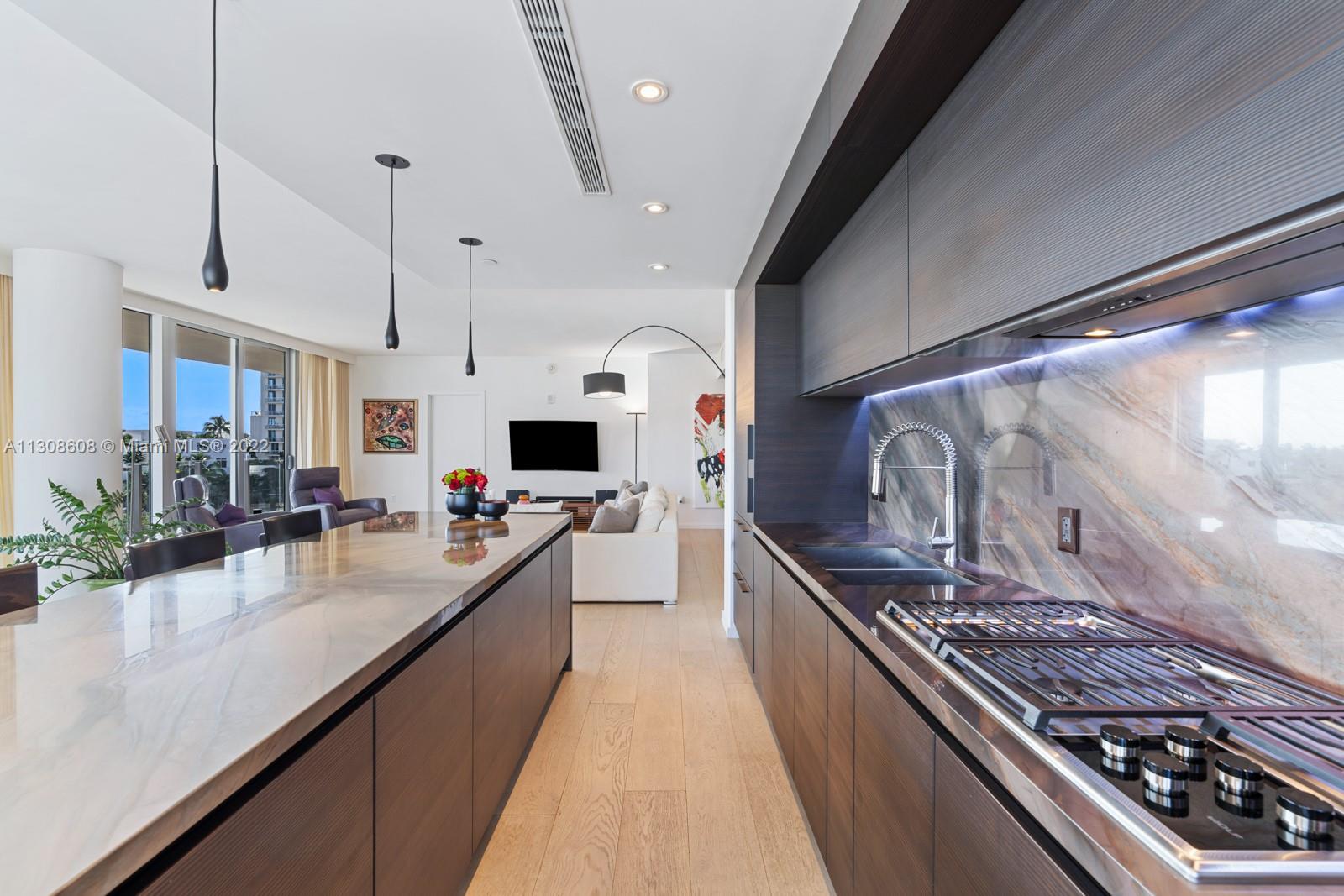 ONE OCEAN CONDO - Residential