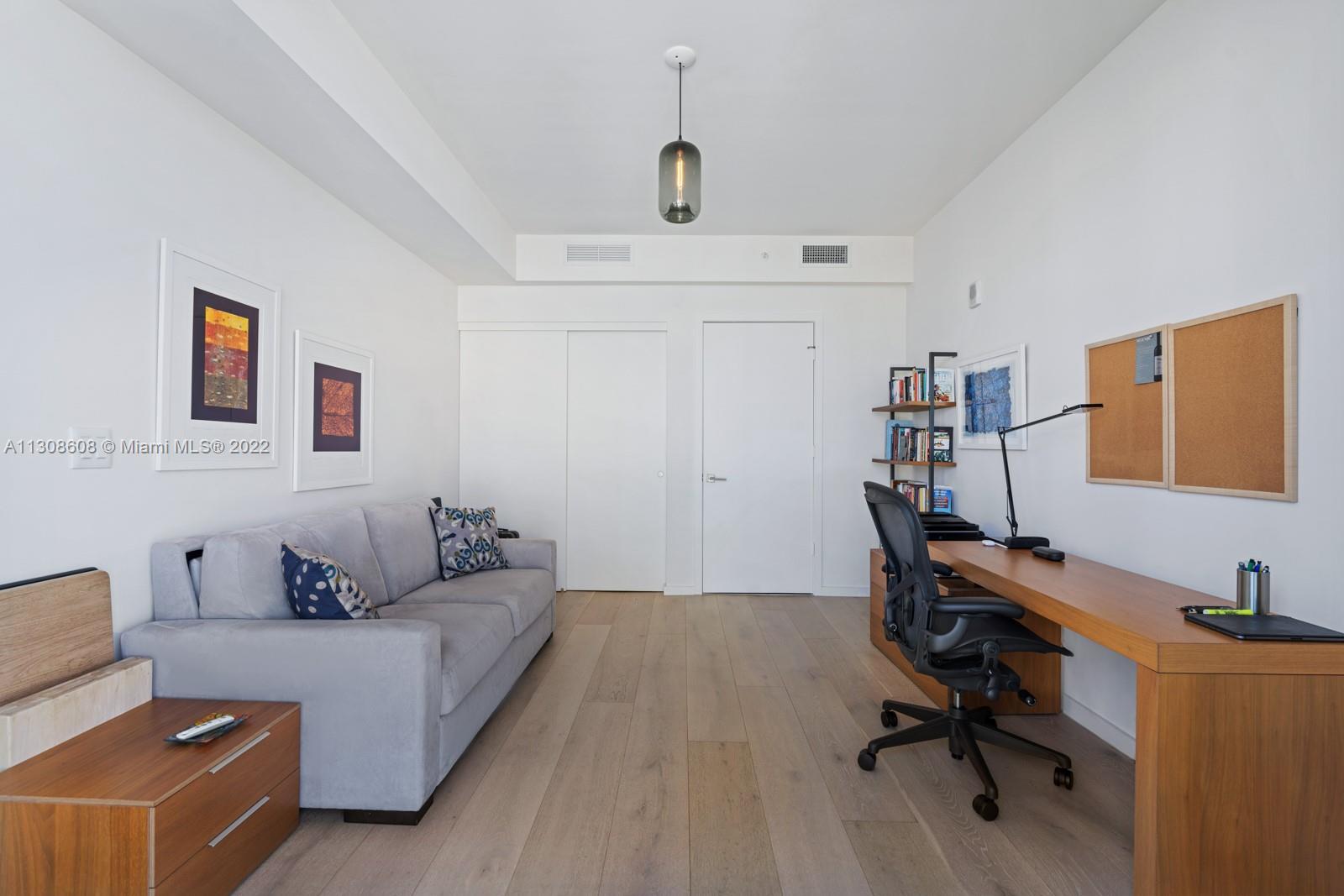 ONE OCEAN CONDO - Residential