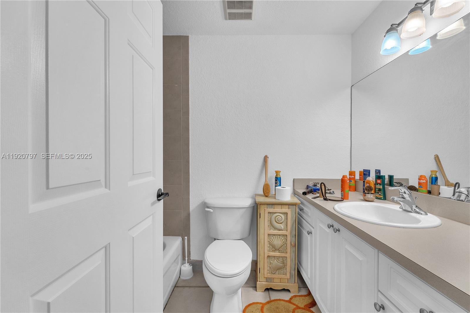 WASHINGTON PALMS CONDO - Residential