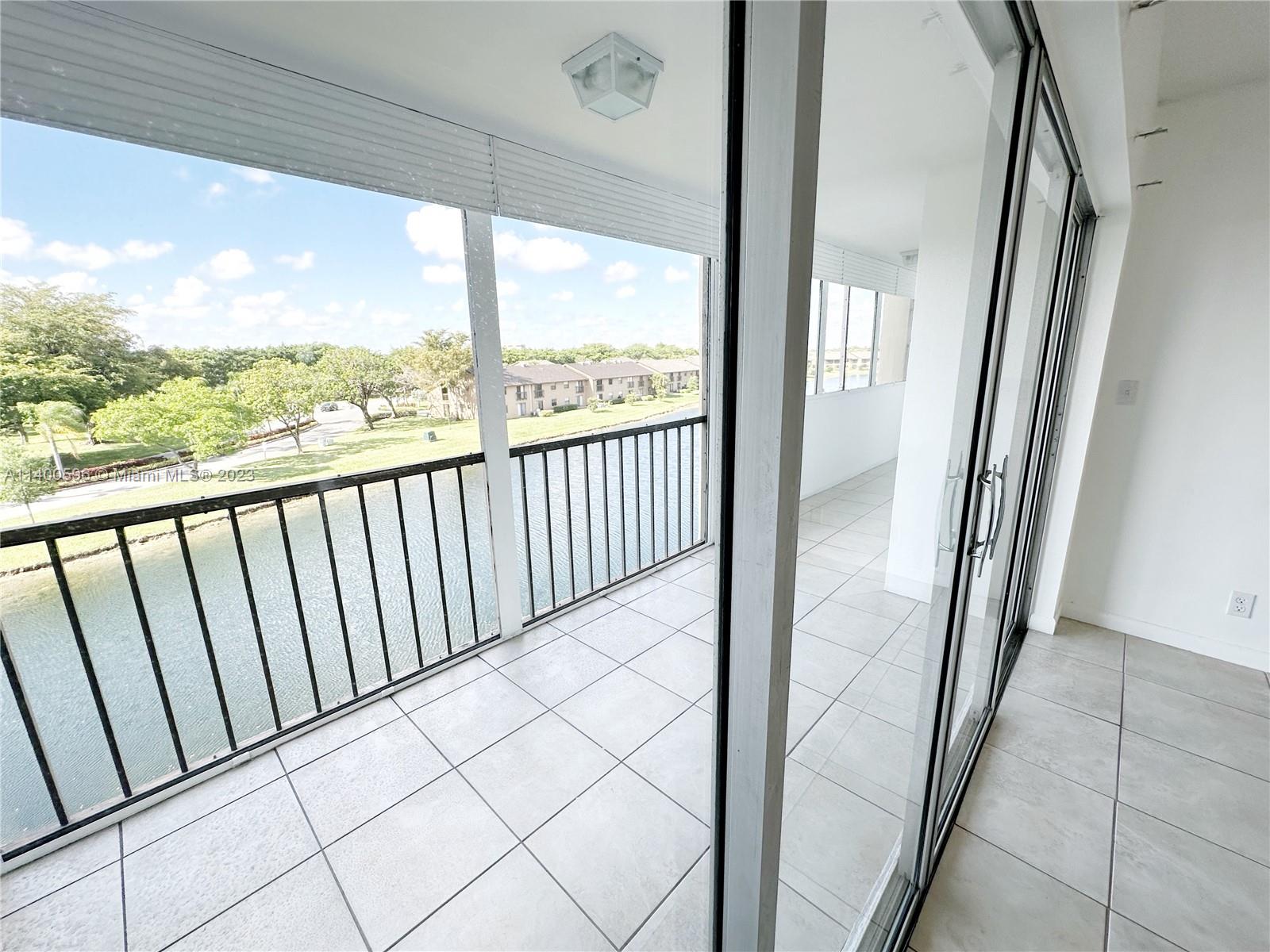 SUNRISE ISLAND CONDOMINIU - Residential