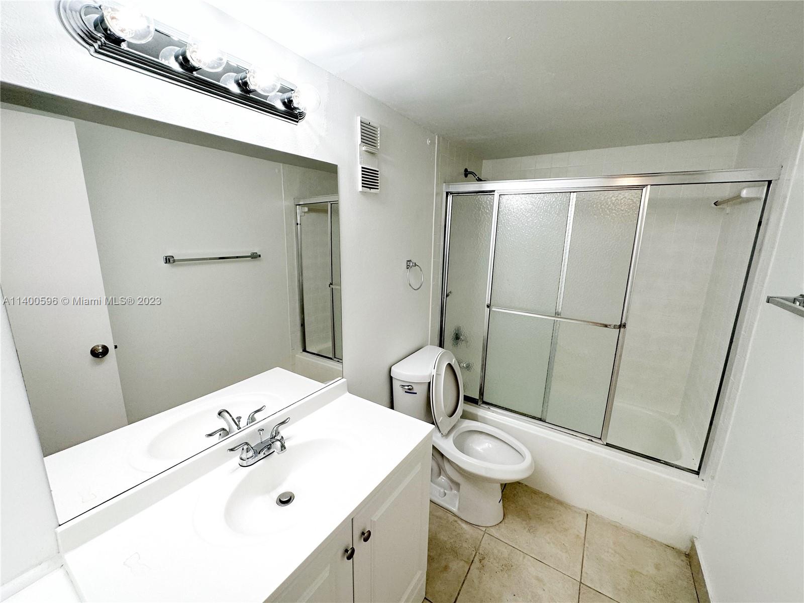SUNRISE ISLAND CONDOMINIU - Residential