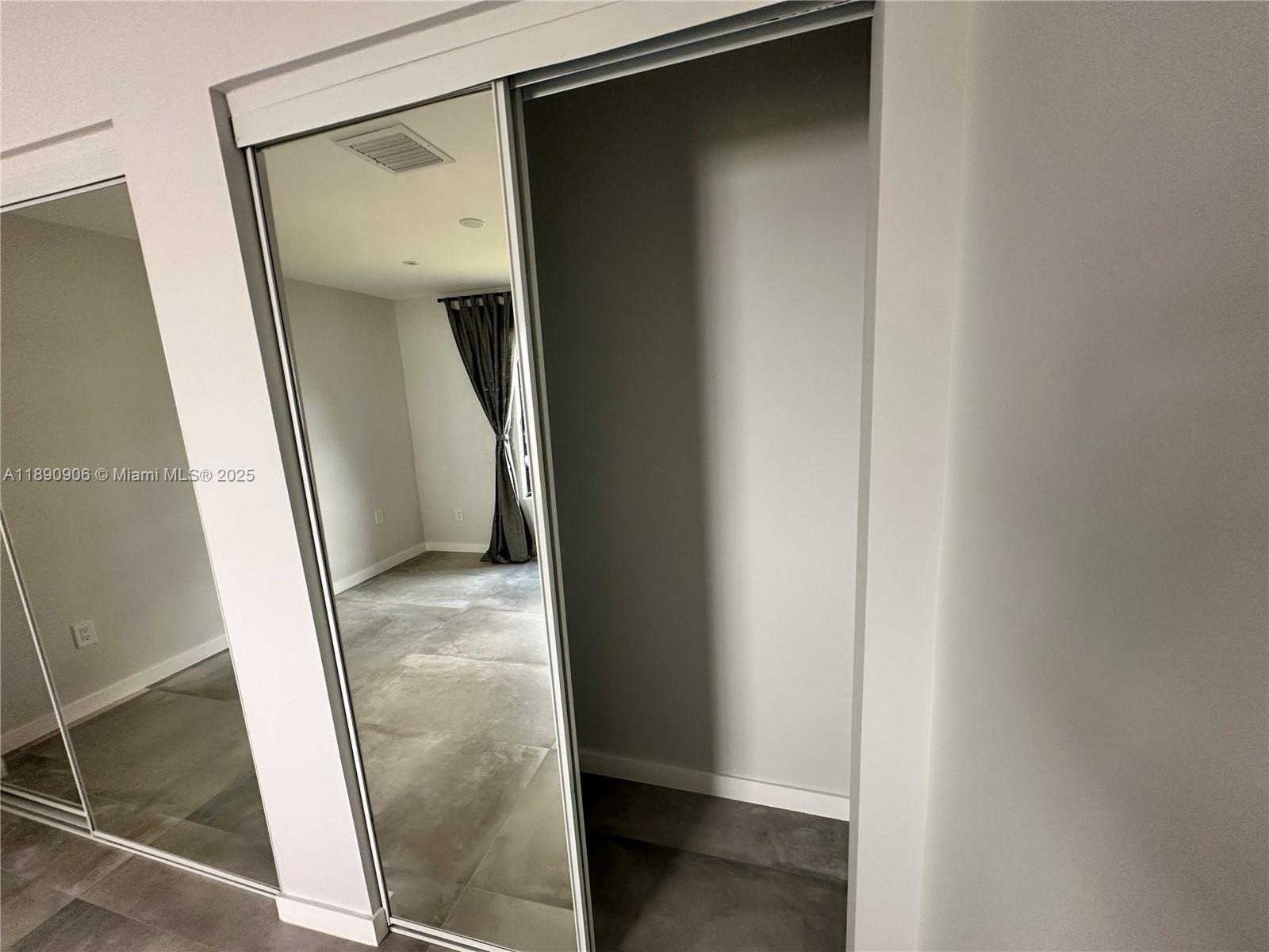 MIAMI GATEWAY REV - Residential Lease