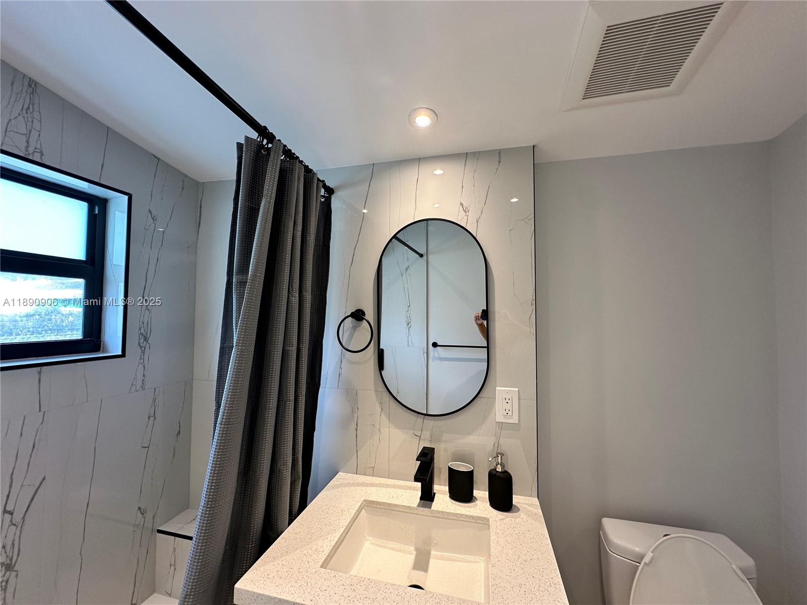 MIAMI GATEWAY REV - Residential Lease