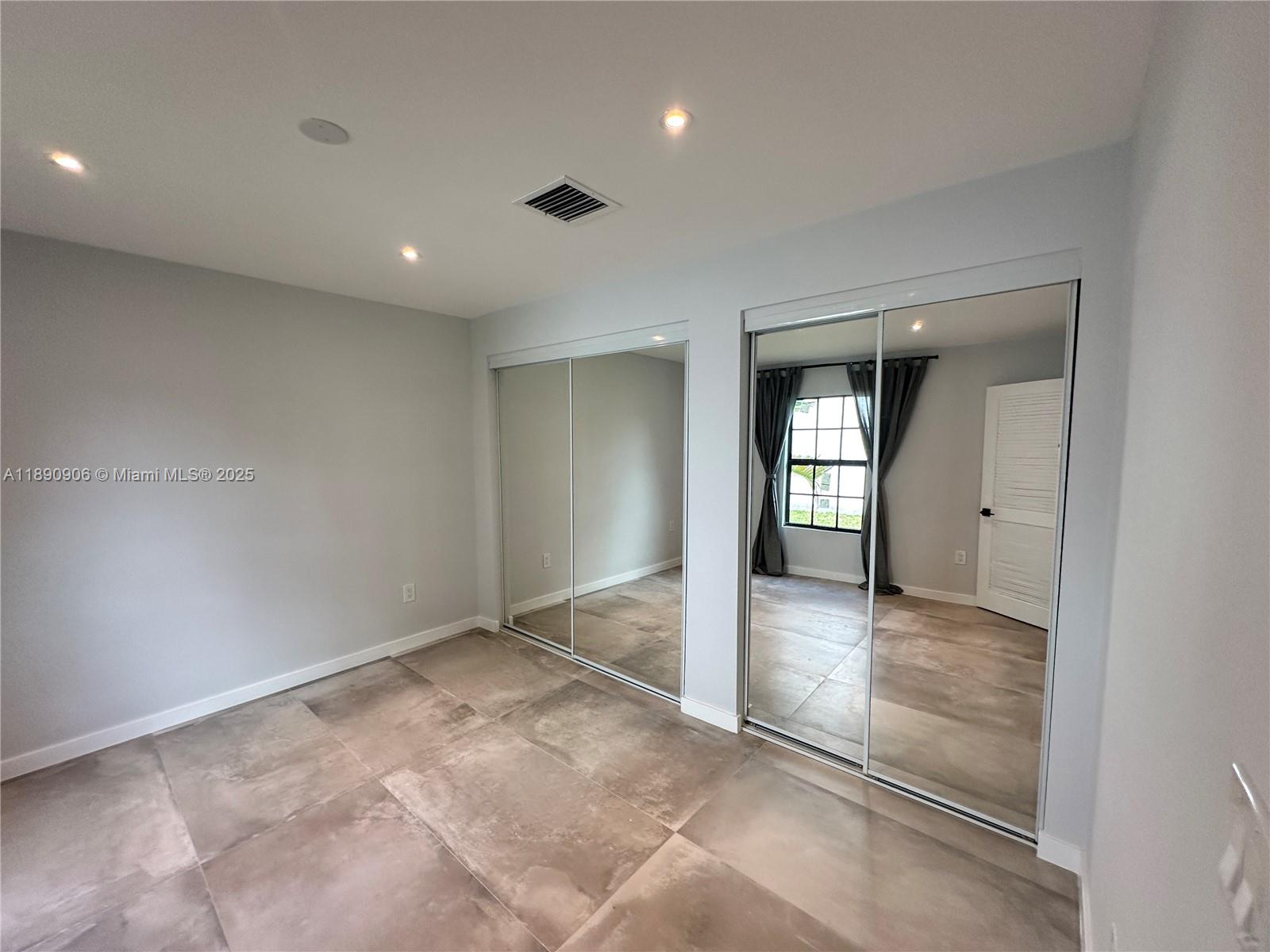 MIAMI GATEWAY REV - Residential Lease
