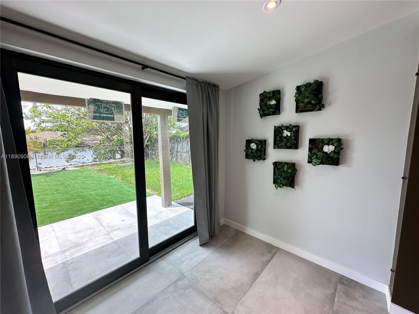 MIAMI GATEWAY REV - Residential Lease