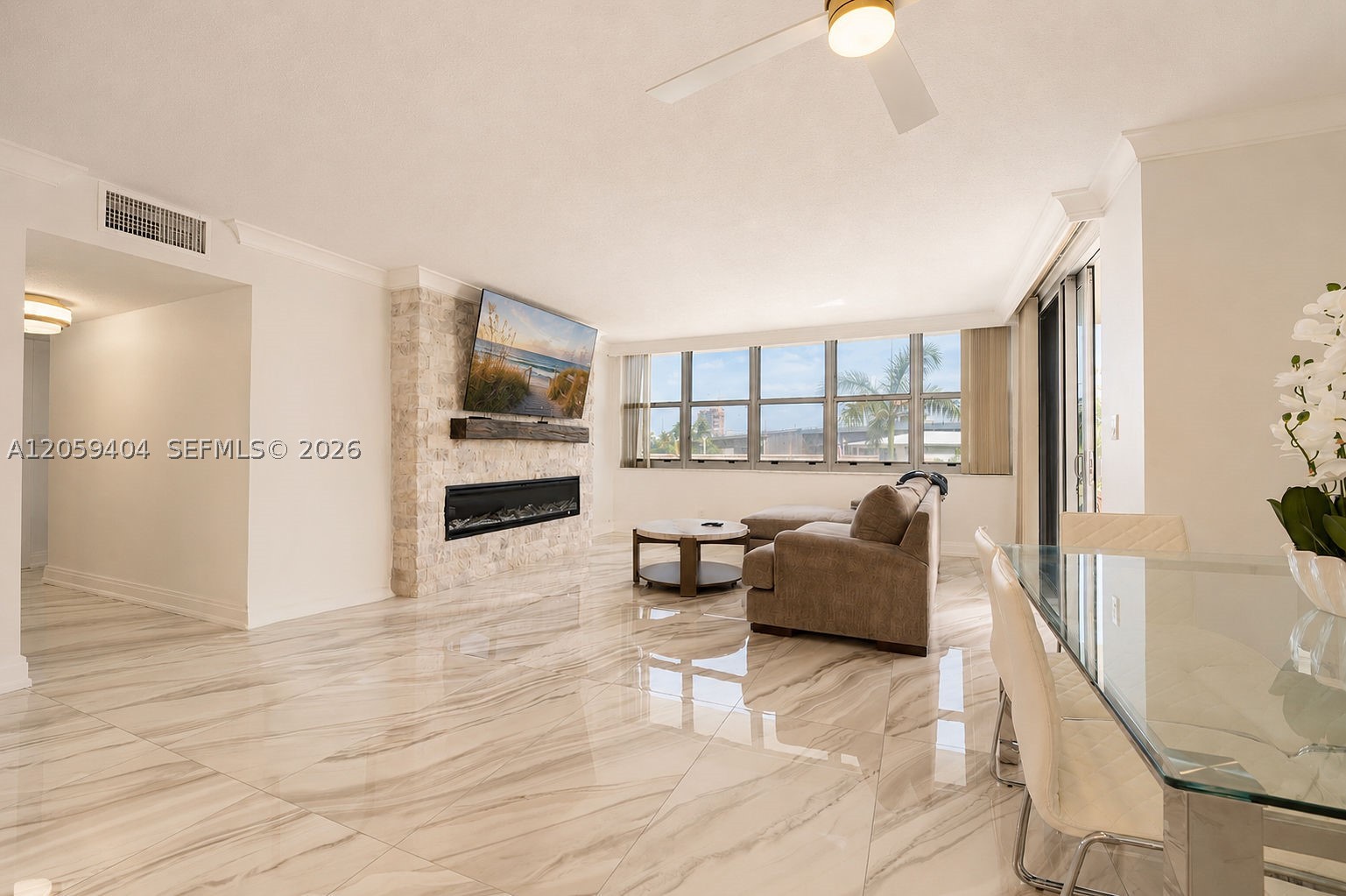 IMPERIAL TOWERS CONDO - Residential