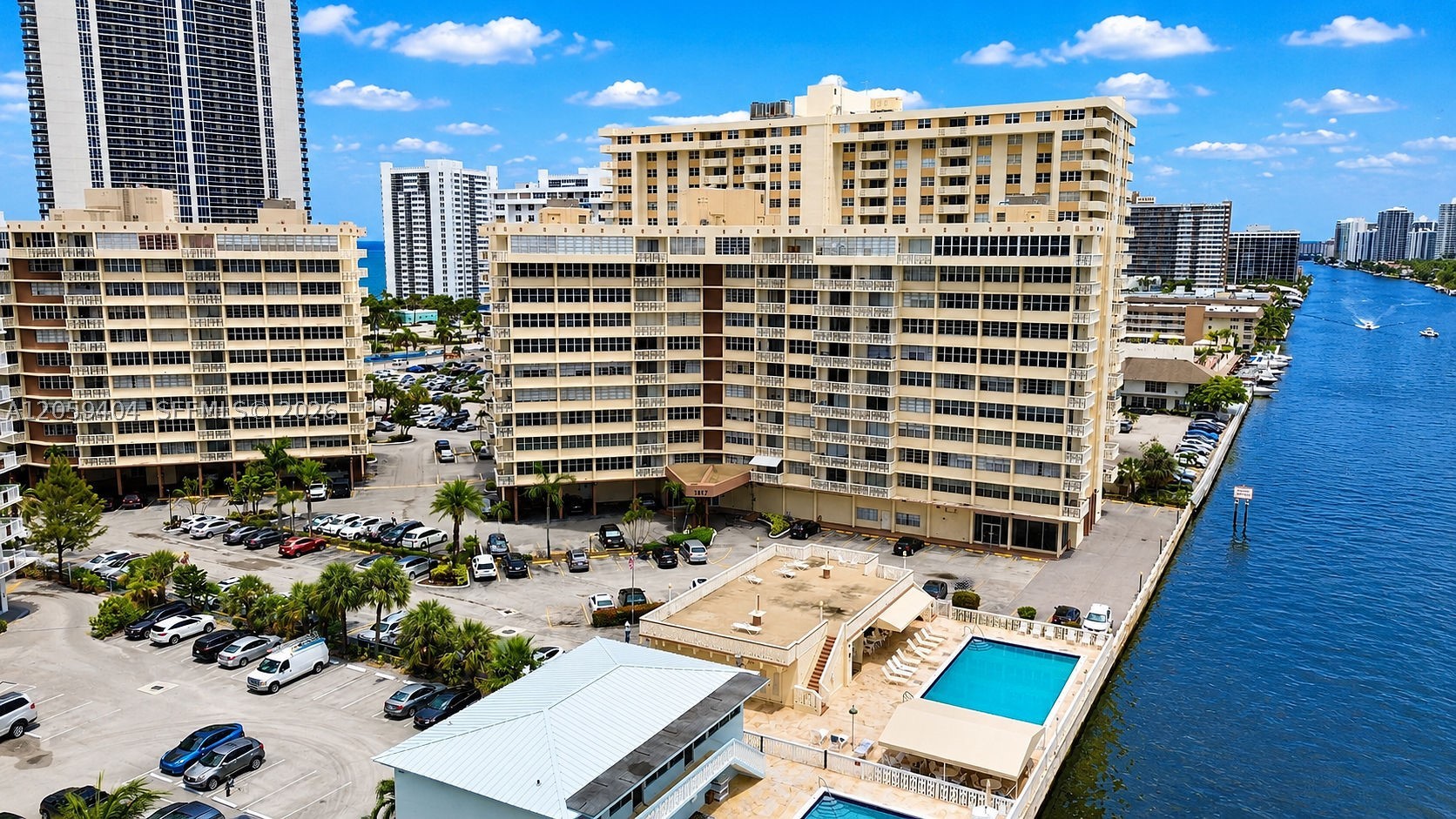 IMPERIAL TOWERS CONDO - Residential