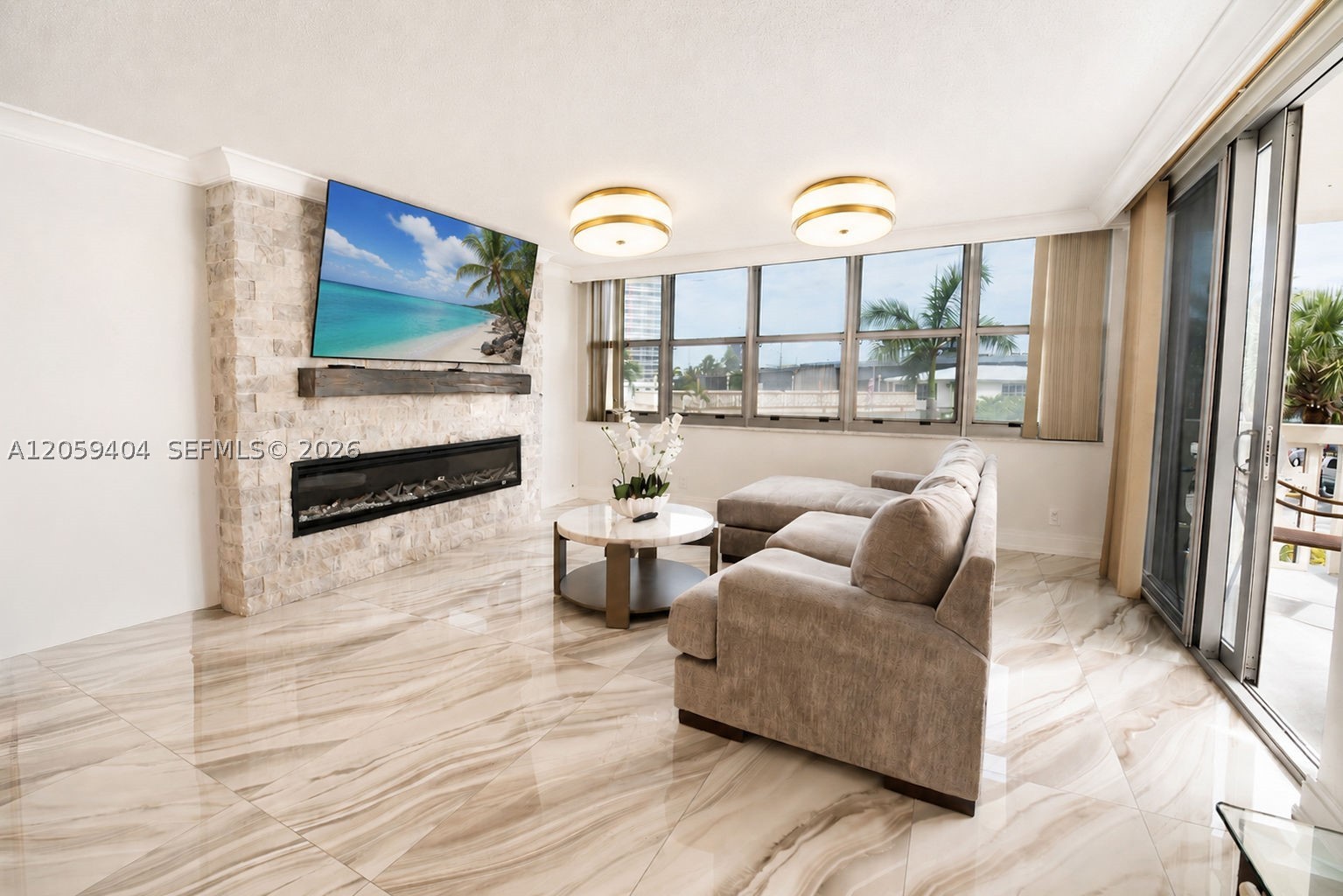 IMPERIAL TOWERS CONDO - Residential