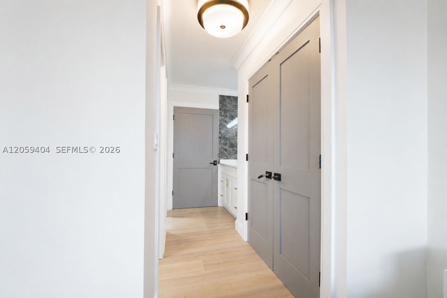 IMPERIAL TOWERS CONDO - Residential