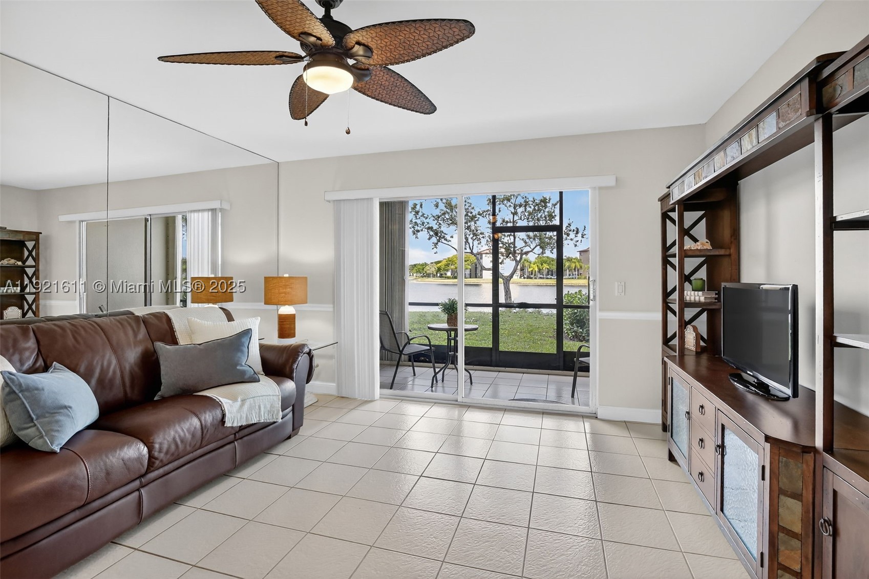 SUFFOLK AT CENTURY VILLAG - Residential