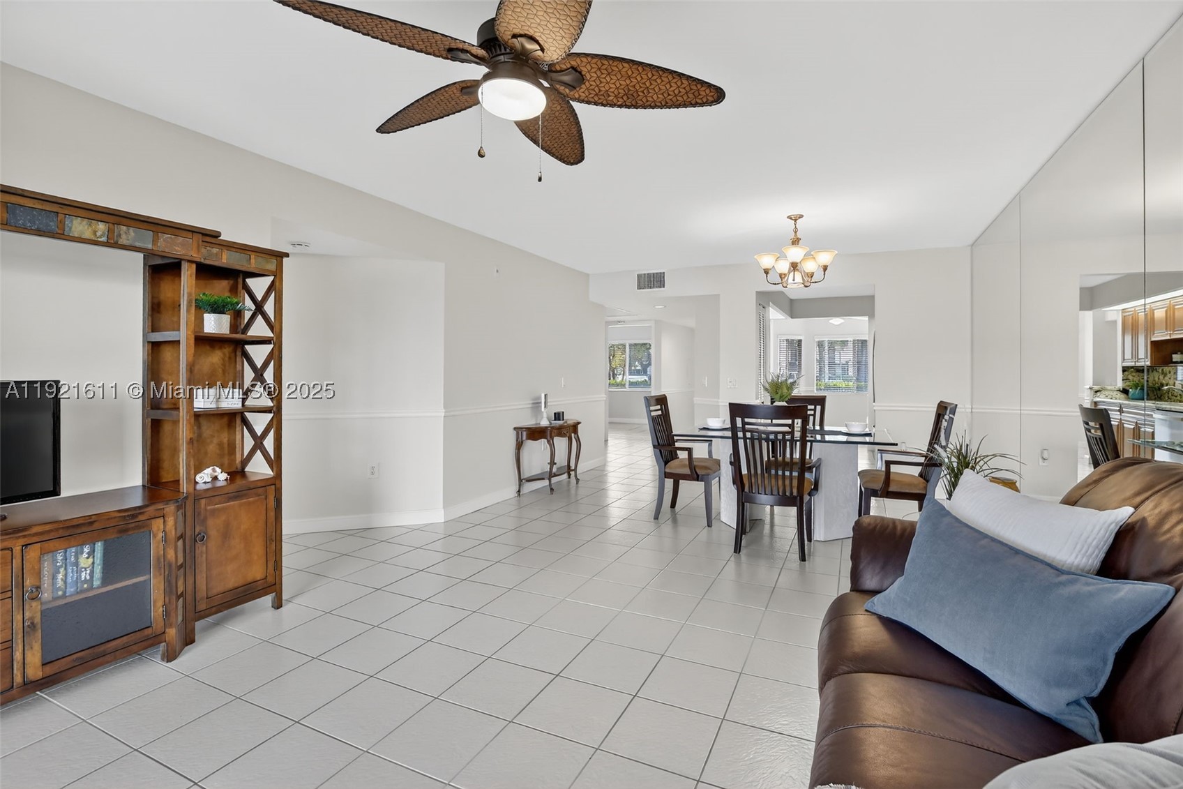 SUFFOLK AT CENTURY VILLAG - Residential