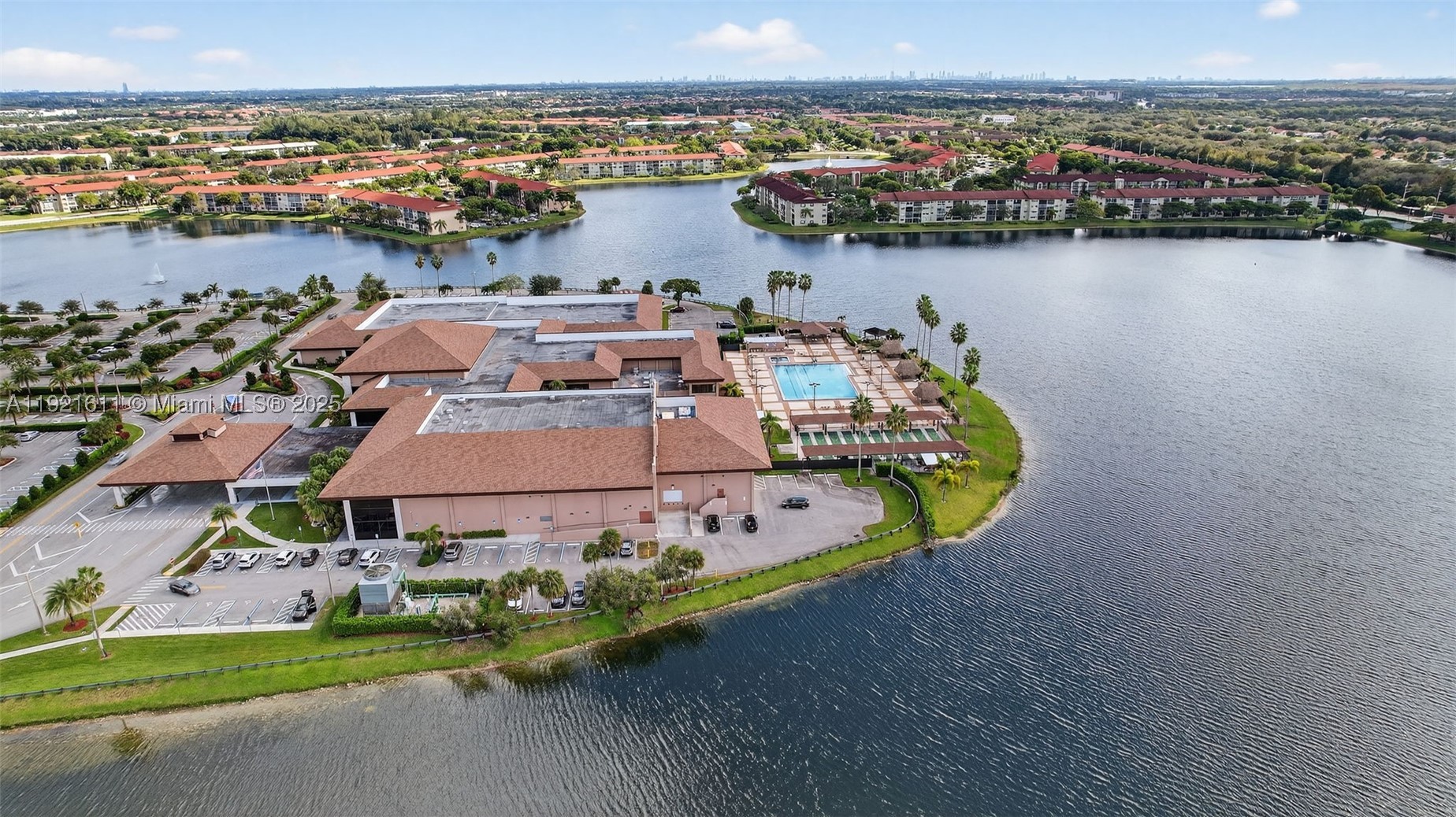 SUFFOLK AT CENTURY VILLAG - Residential