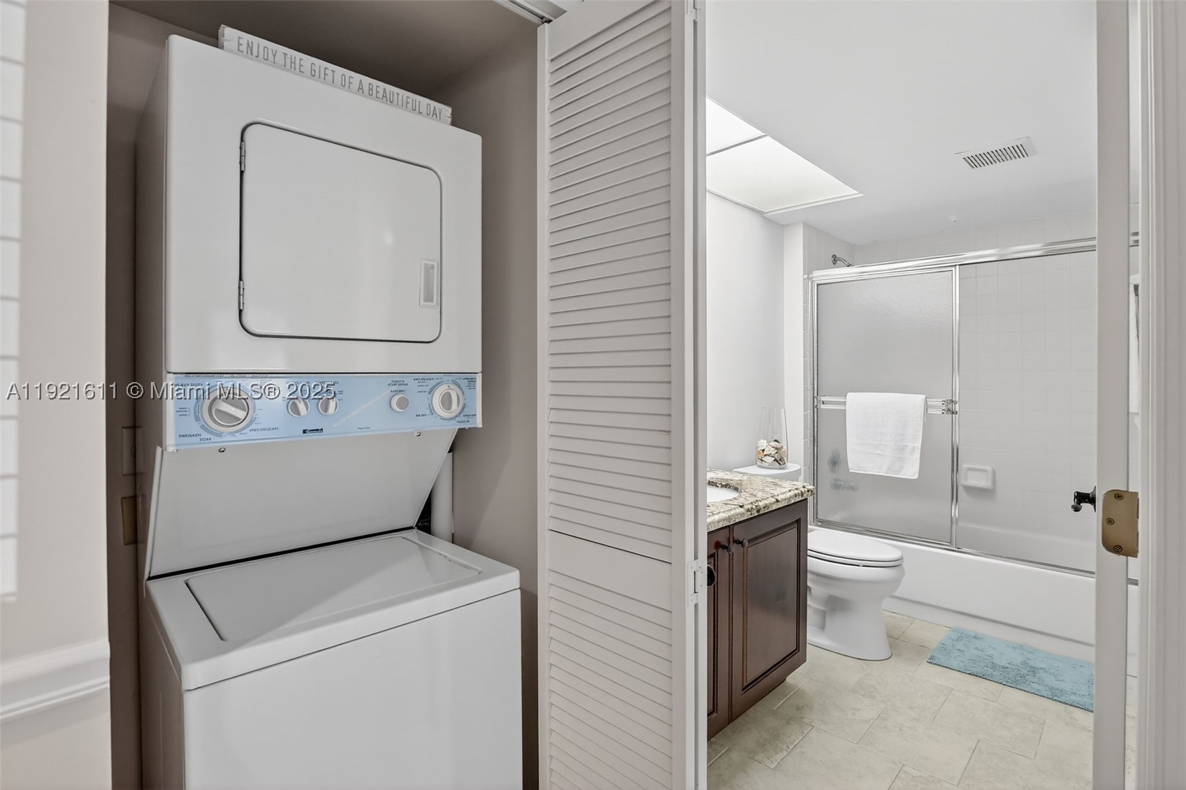 SUFFOLK AT CENTURY VILLAG - Residential