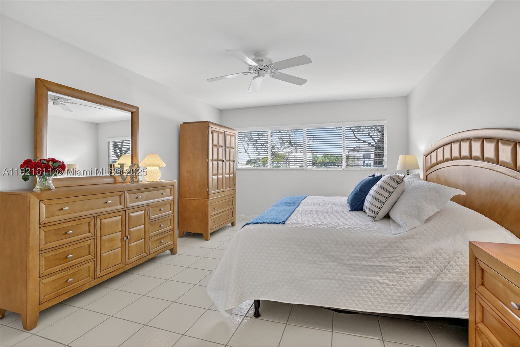 SUFFOLK AT CENTURY VILLAG - Residential