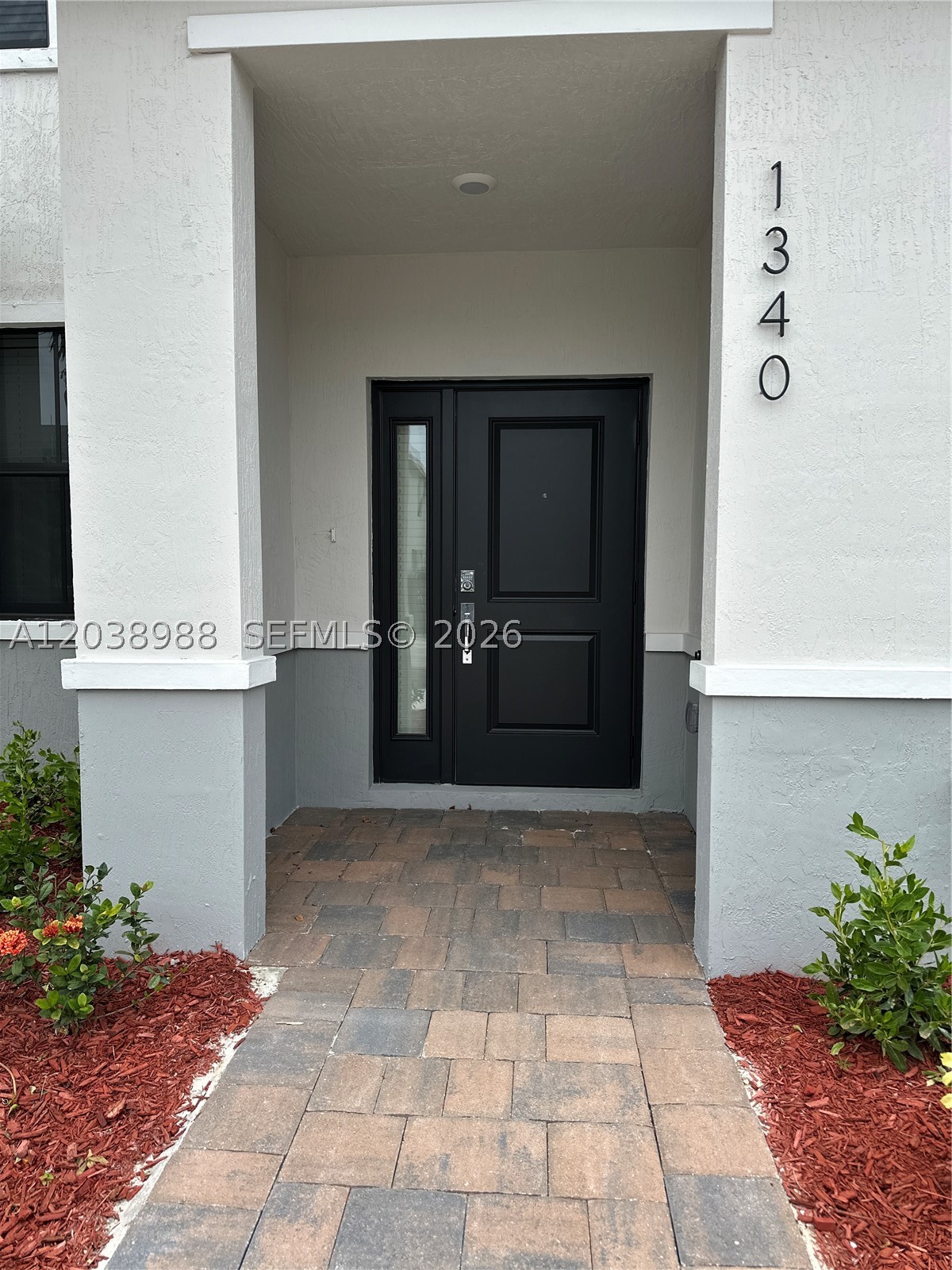MIAMI LAND AND DEVELOPMEN - Residential Lease