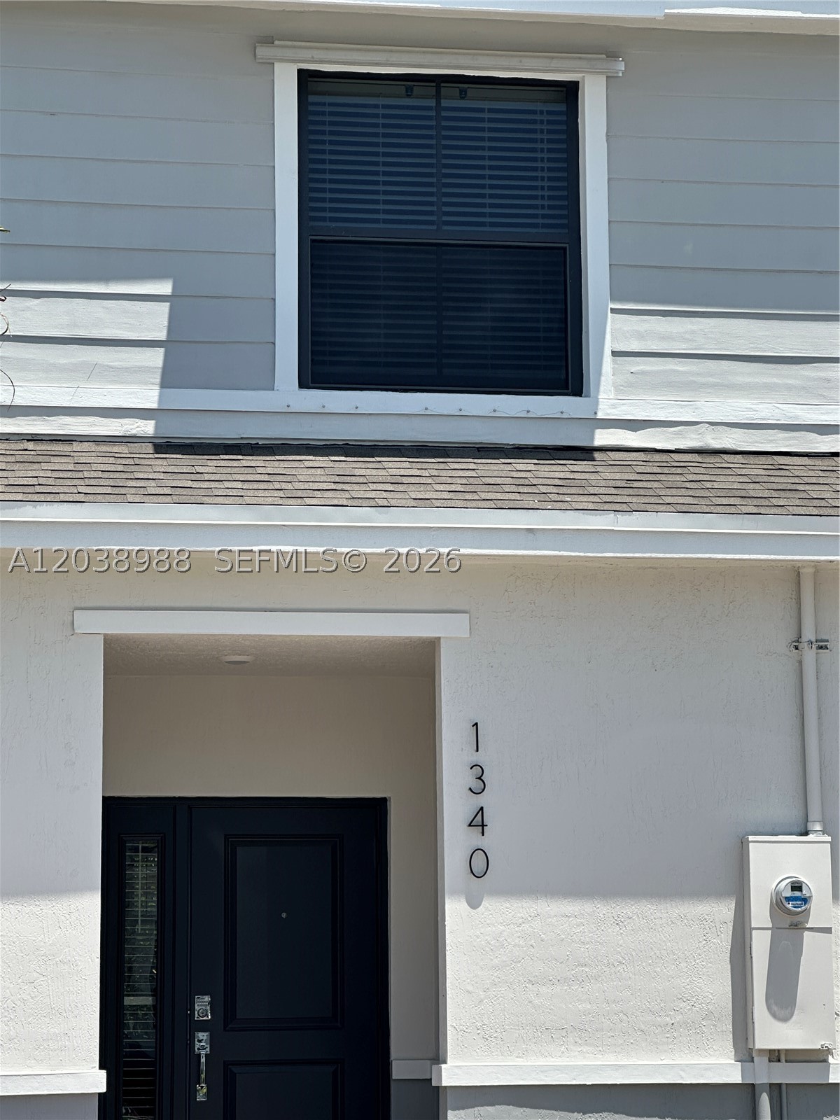MIAMI LAND AND DEVELOPMEN - Residential Lease