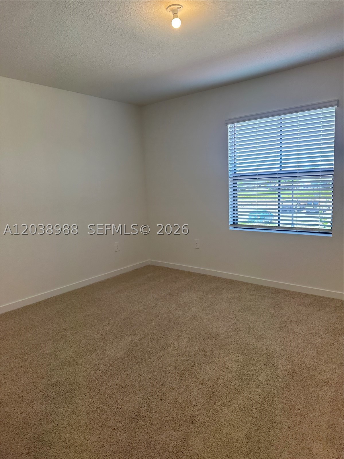 MIAMI LAND AND DEVELOPMEN - Residential Lease