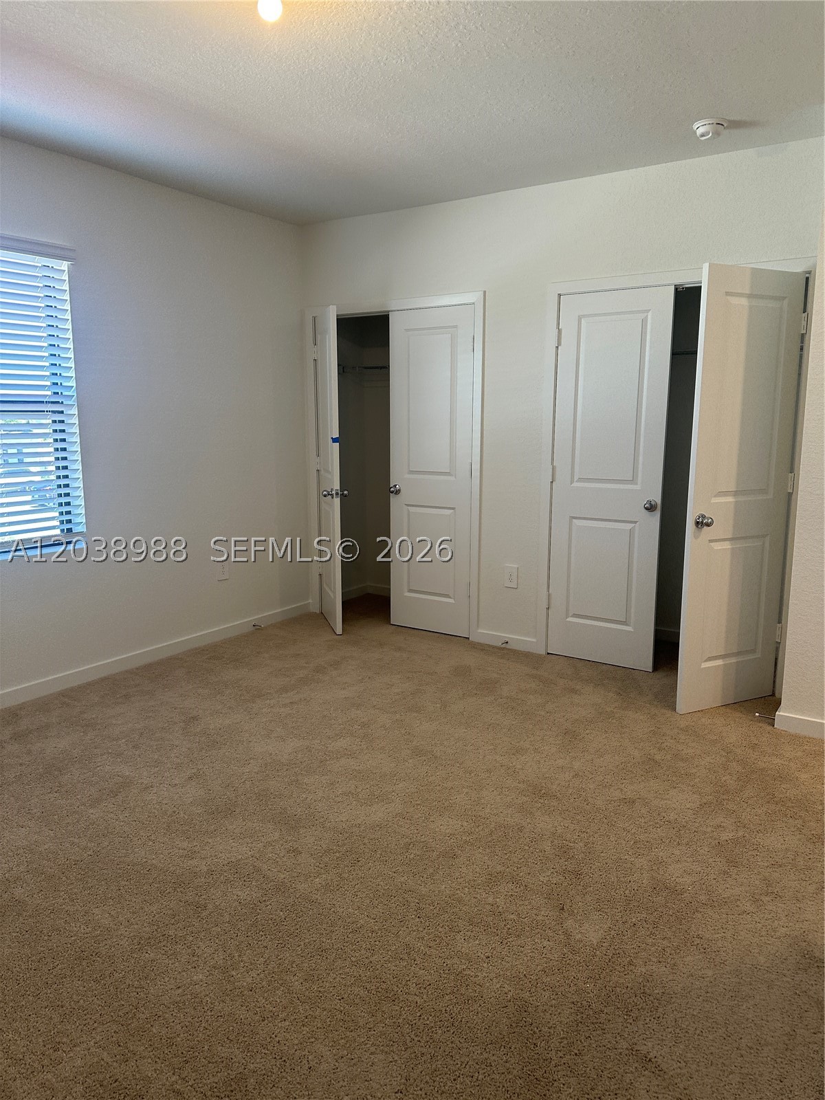 MIAMI LAND AND DEVELOPMEN - Residential Lease