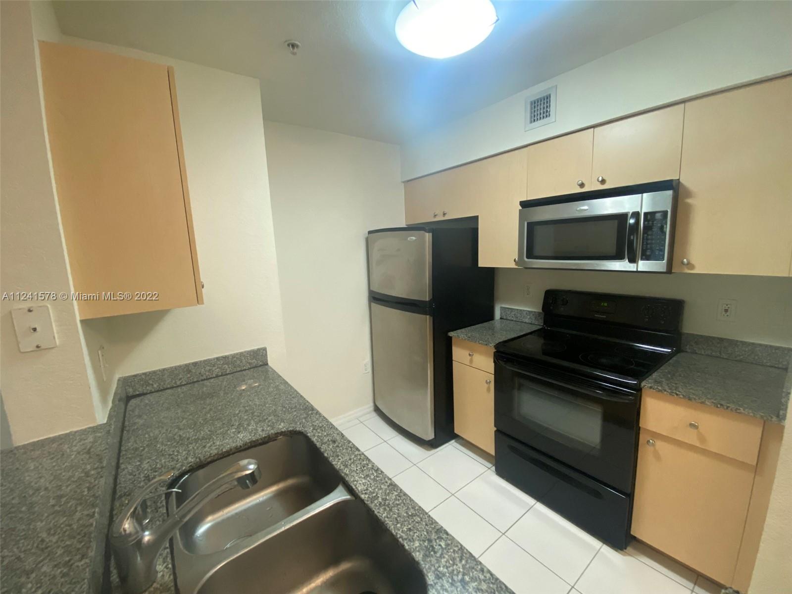 AVENTINE AT MIRAMAR CONDO - Residential Lease