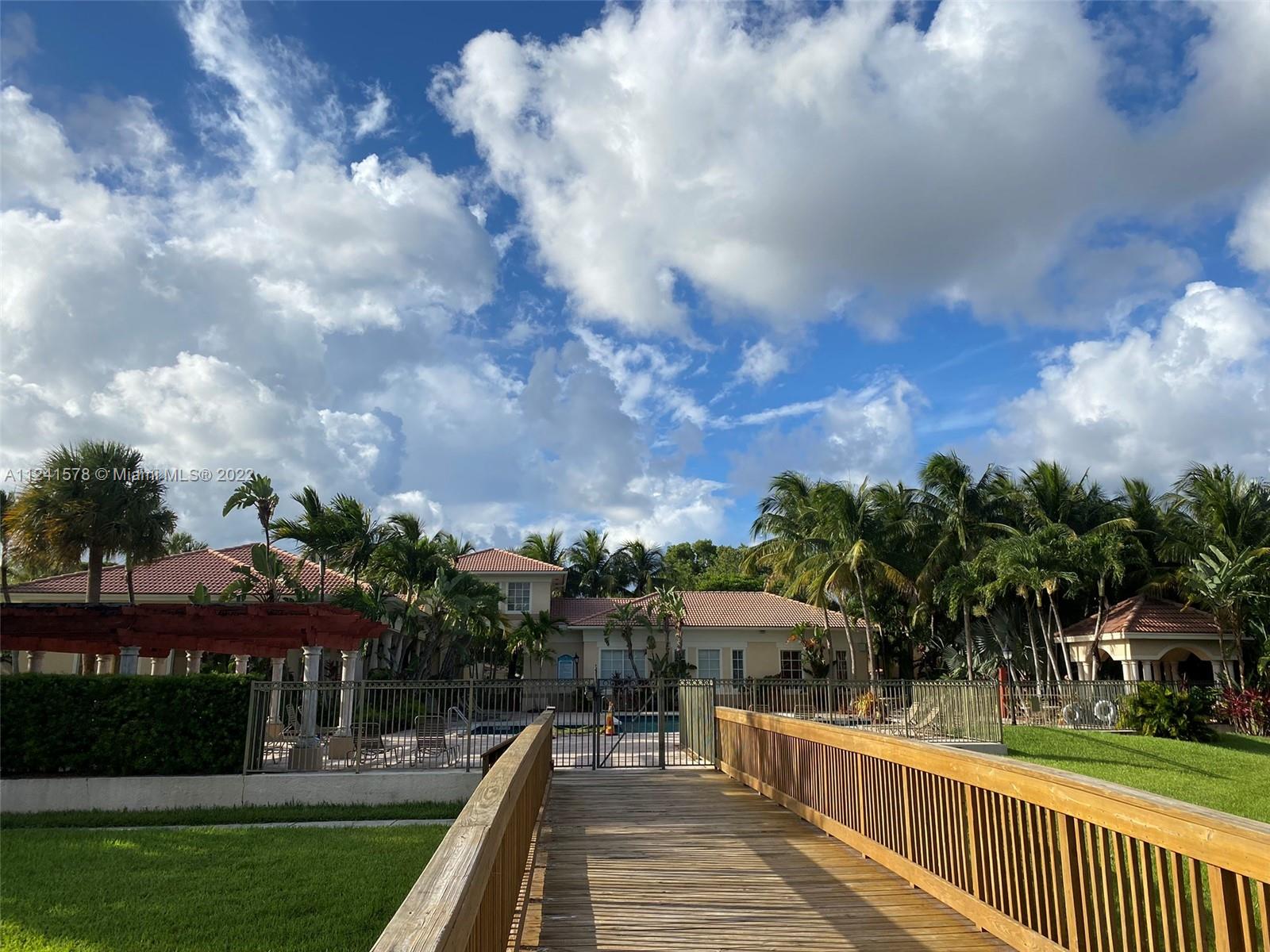 AVENTINE AT MIRAMAR CONDO - Residential Lease