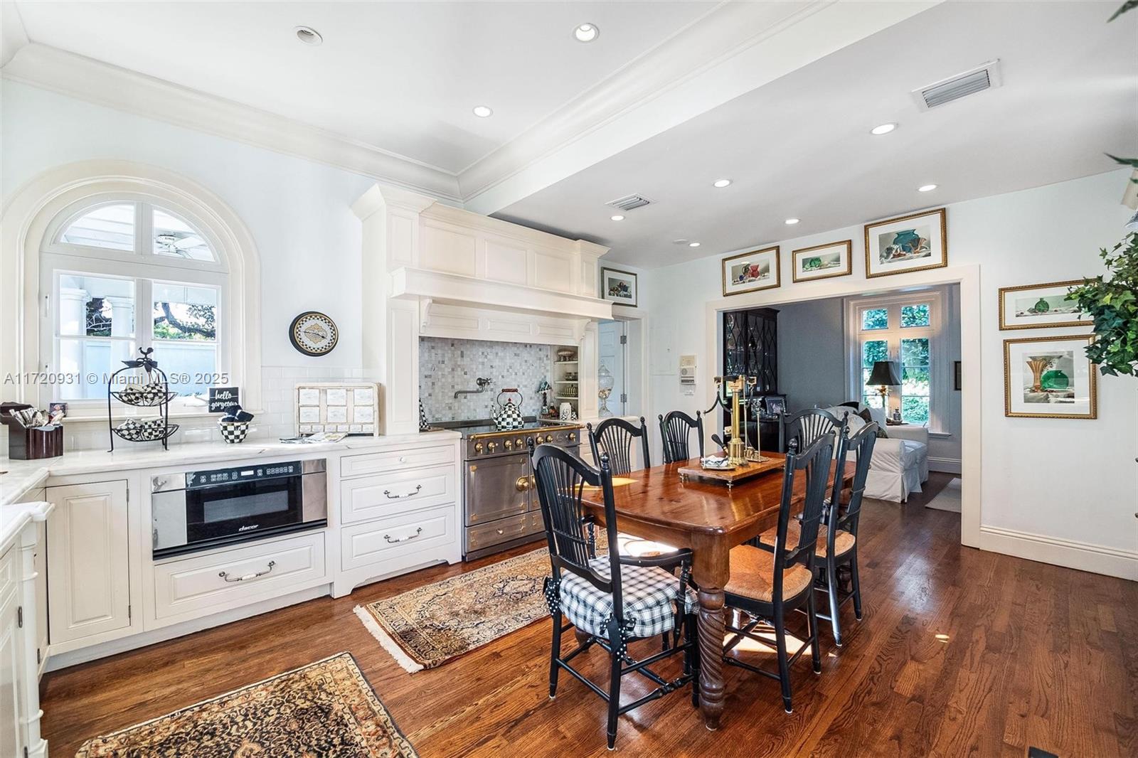 CORAL GABLES RIVIERA SEC - Residential