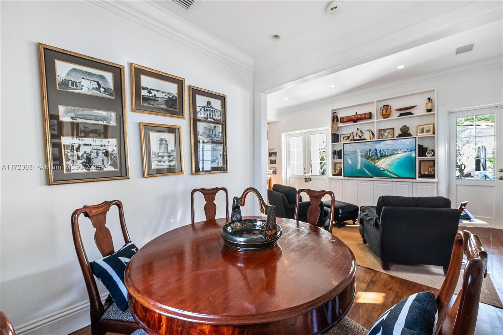 CORAL GABLES RIVIERA SEC - Residential