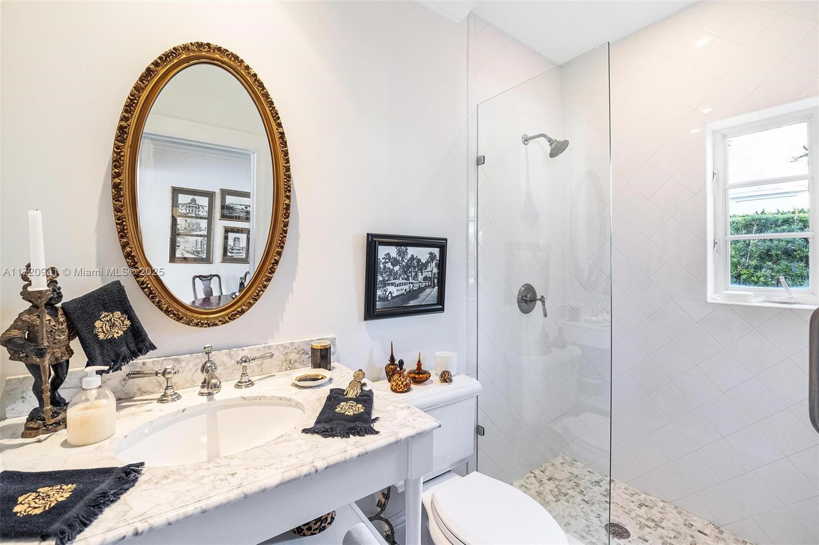 CORAL GABLES RIVIERA SEC - Residential