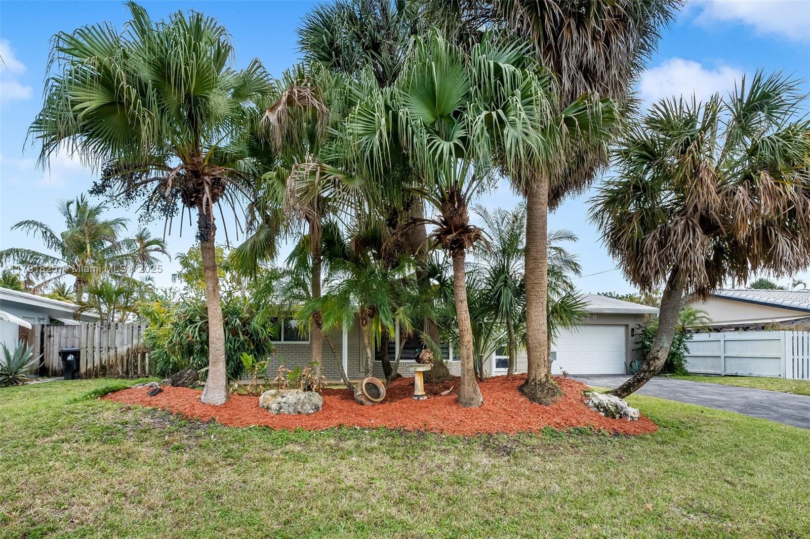 CORAL RIDGE ISLES - Residential Lease