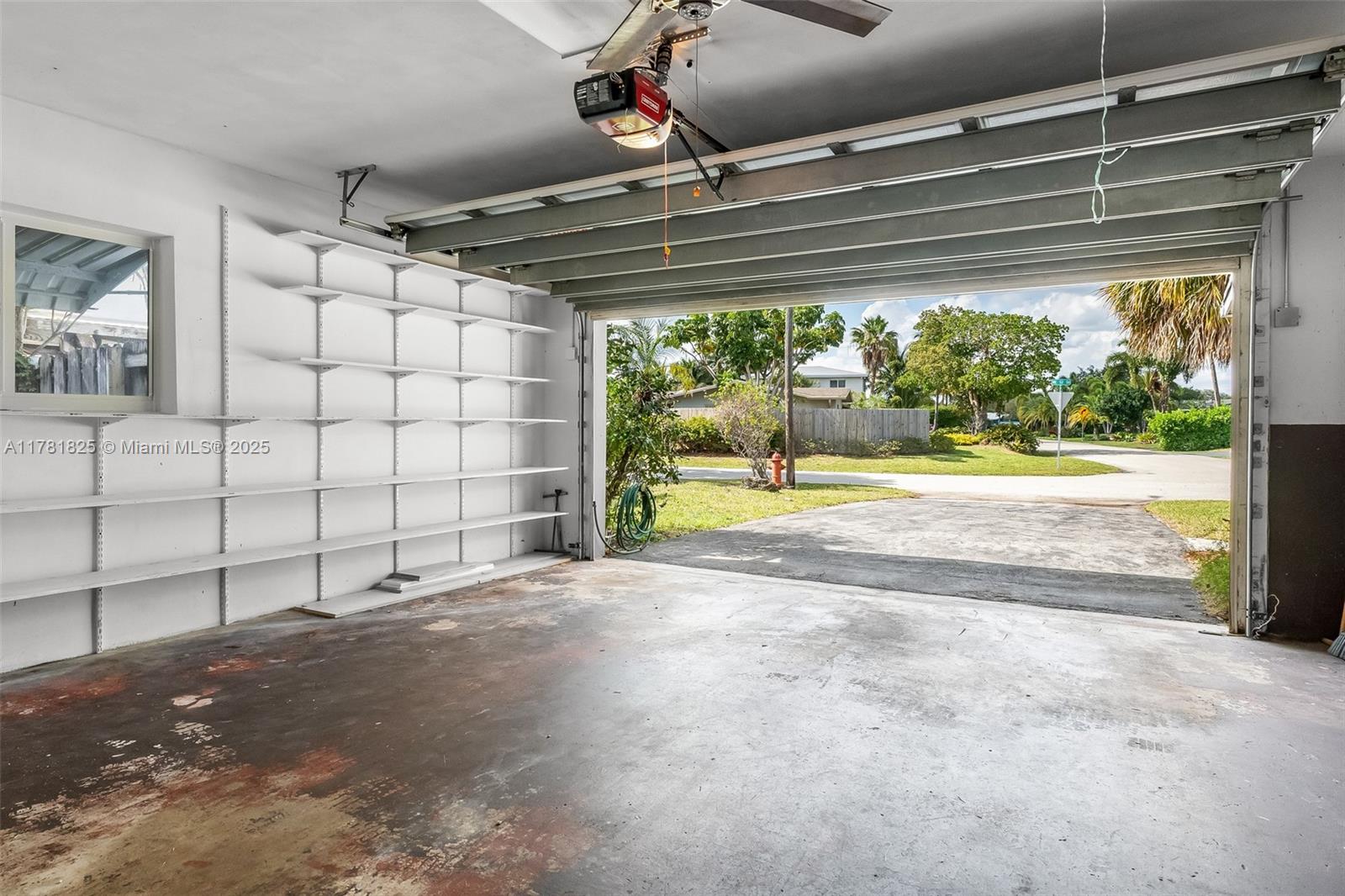 CORAL RIDGE ISLES - Residential Lease