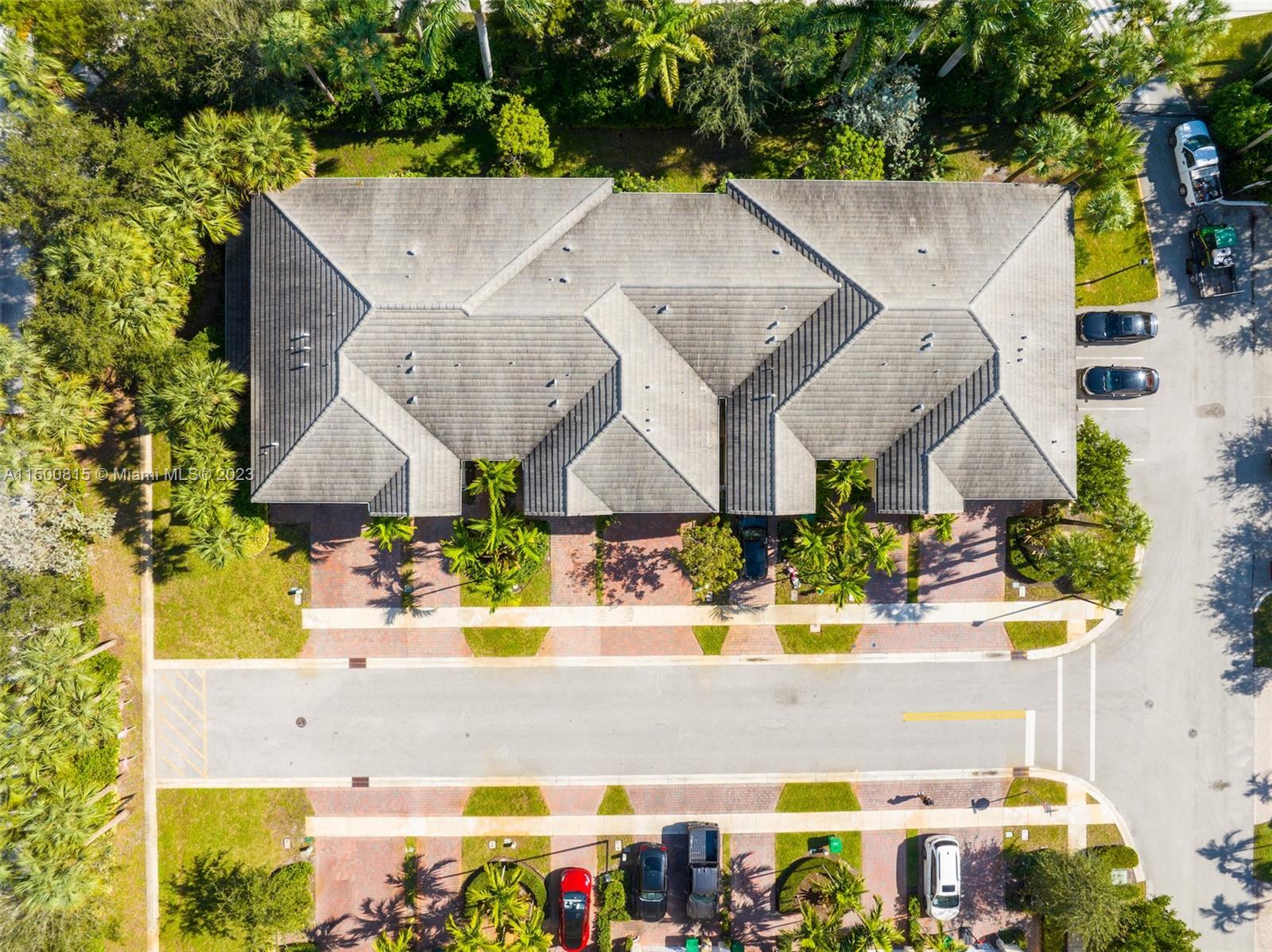 SADDLE BRIDGE - Residential