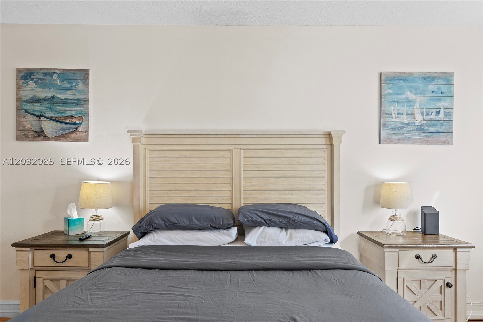 COLONIAL MANOR WEST APART - Residential
