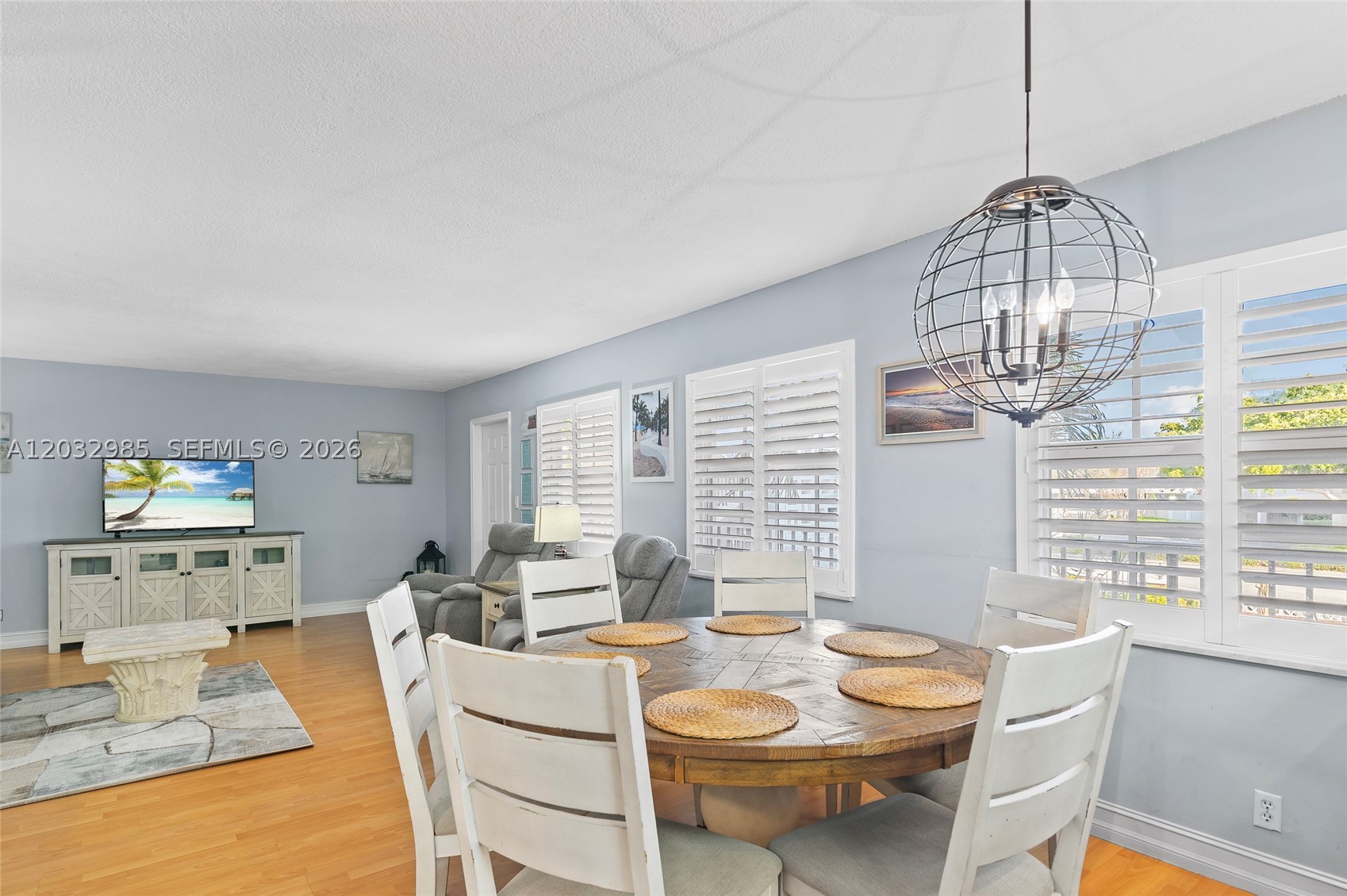 COLONIAL MANOR WEST APART - Residential